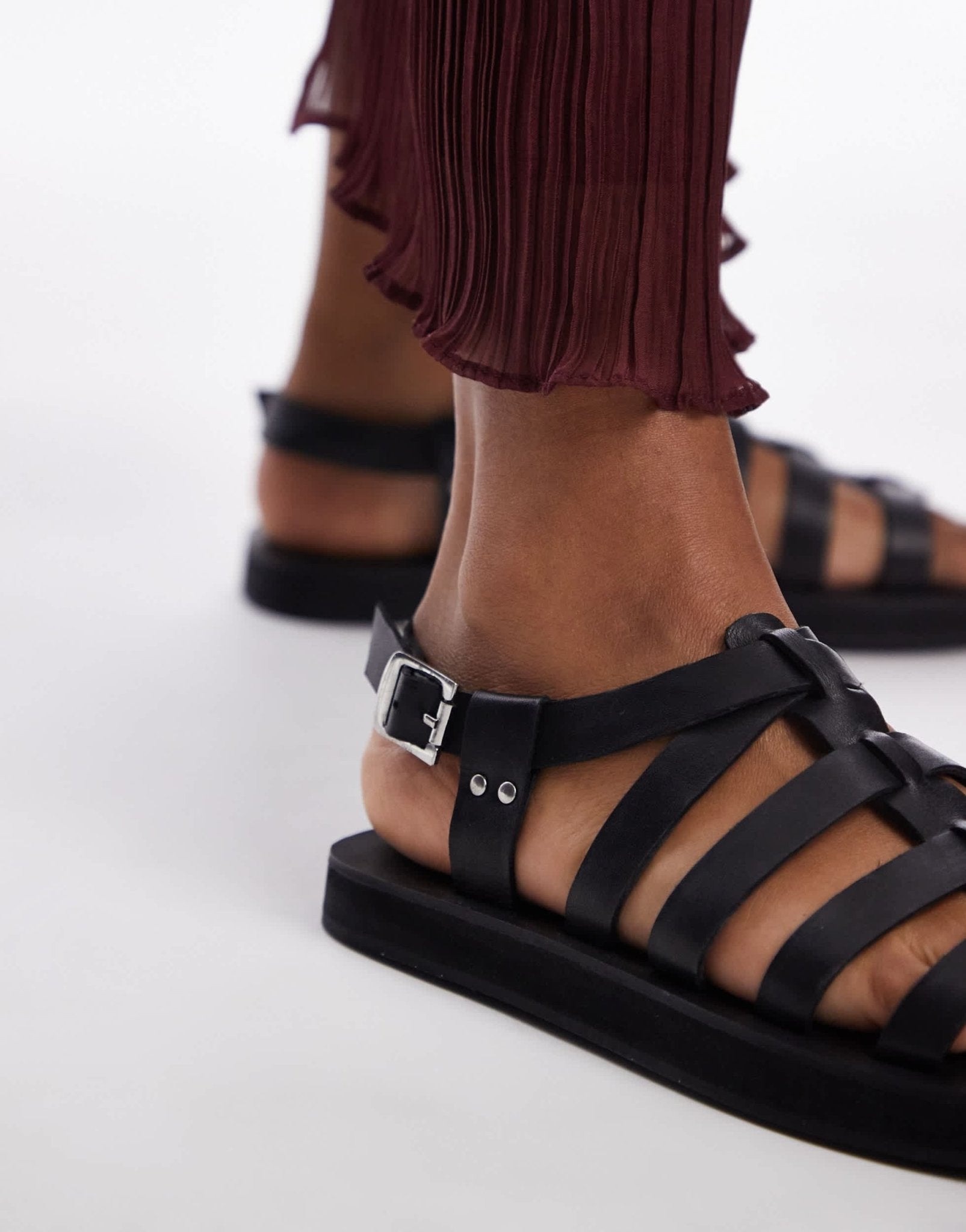 Topshop Julian leather fisherman sandals in black - ASOS Sample Sale