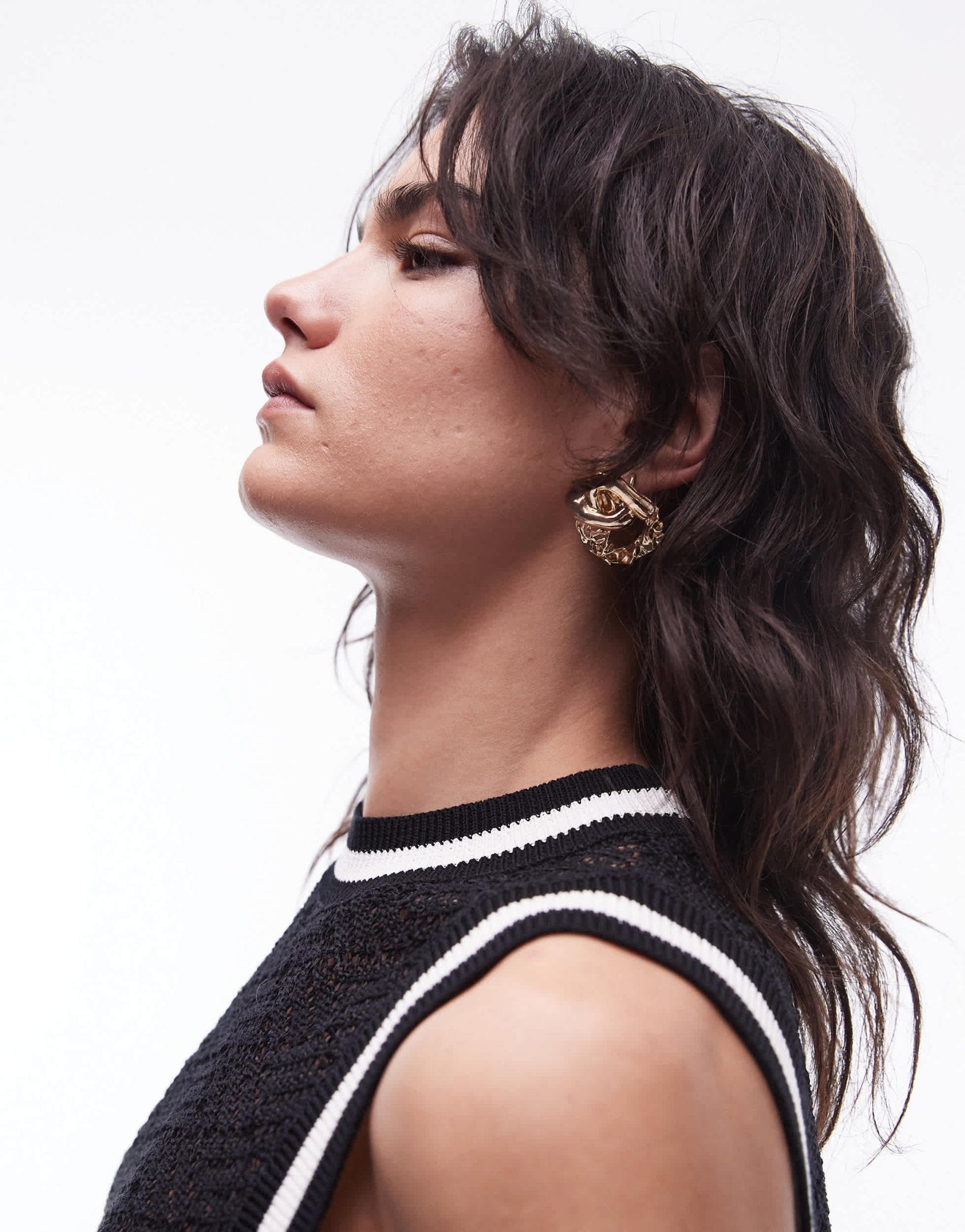 Topshop knitted contrast trim vest in black - ASOS Sample Sale