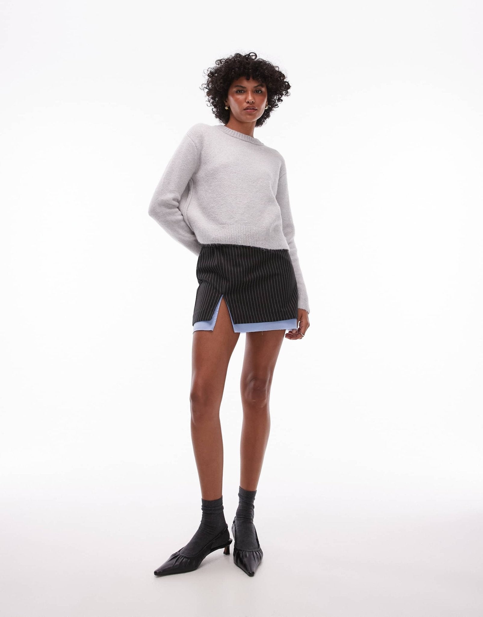 Topshop knitted crew with raglan and exposed seam jumper in light grey - ASOS Sample Sale