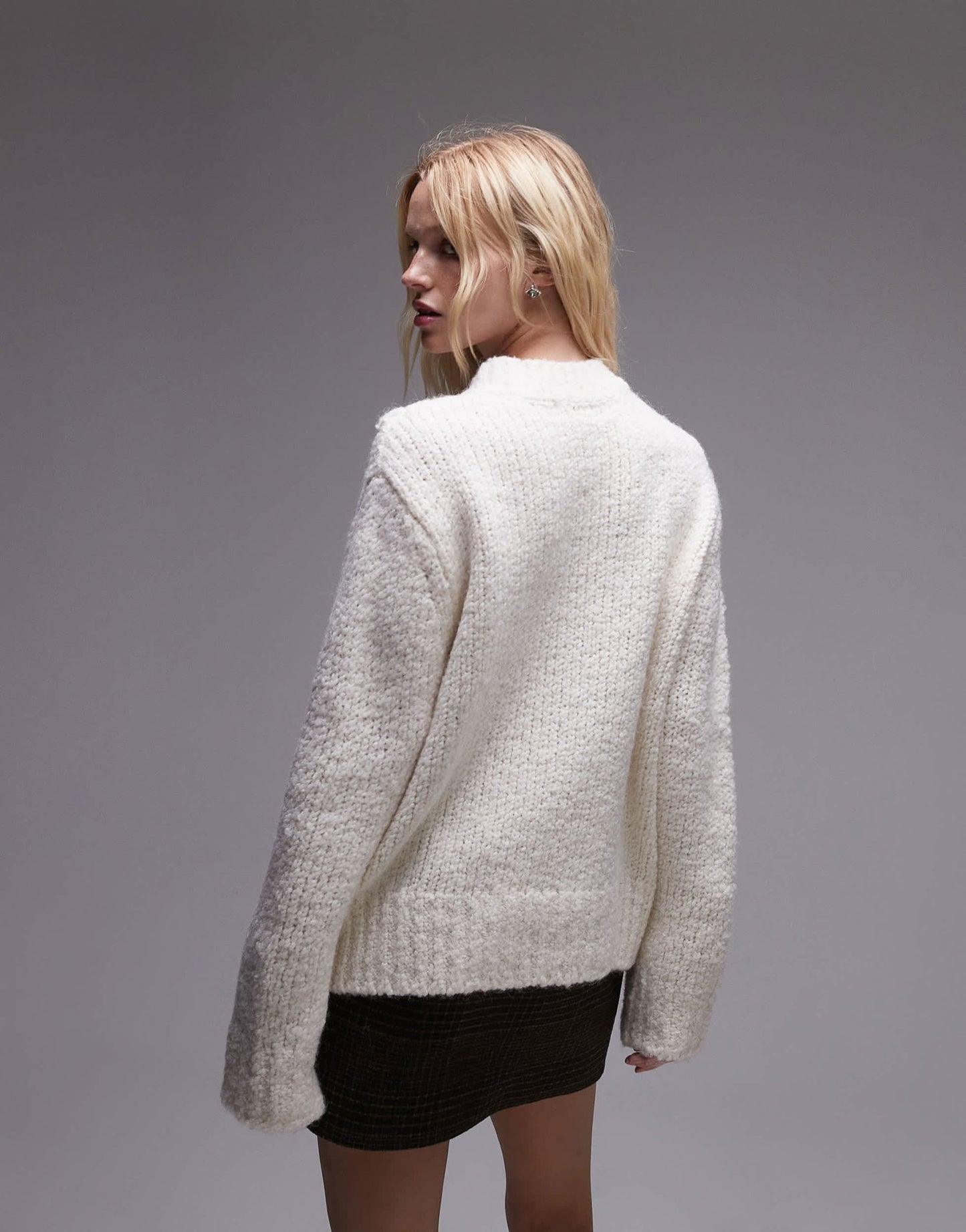 Topshop knitted premium pretzel cable oversized jumper in ivory - ASOS Sample Sale