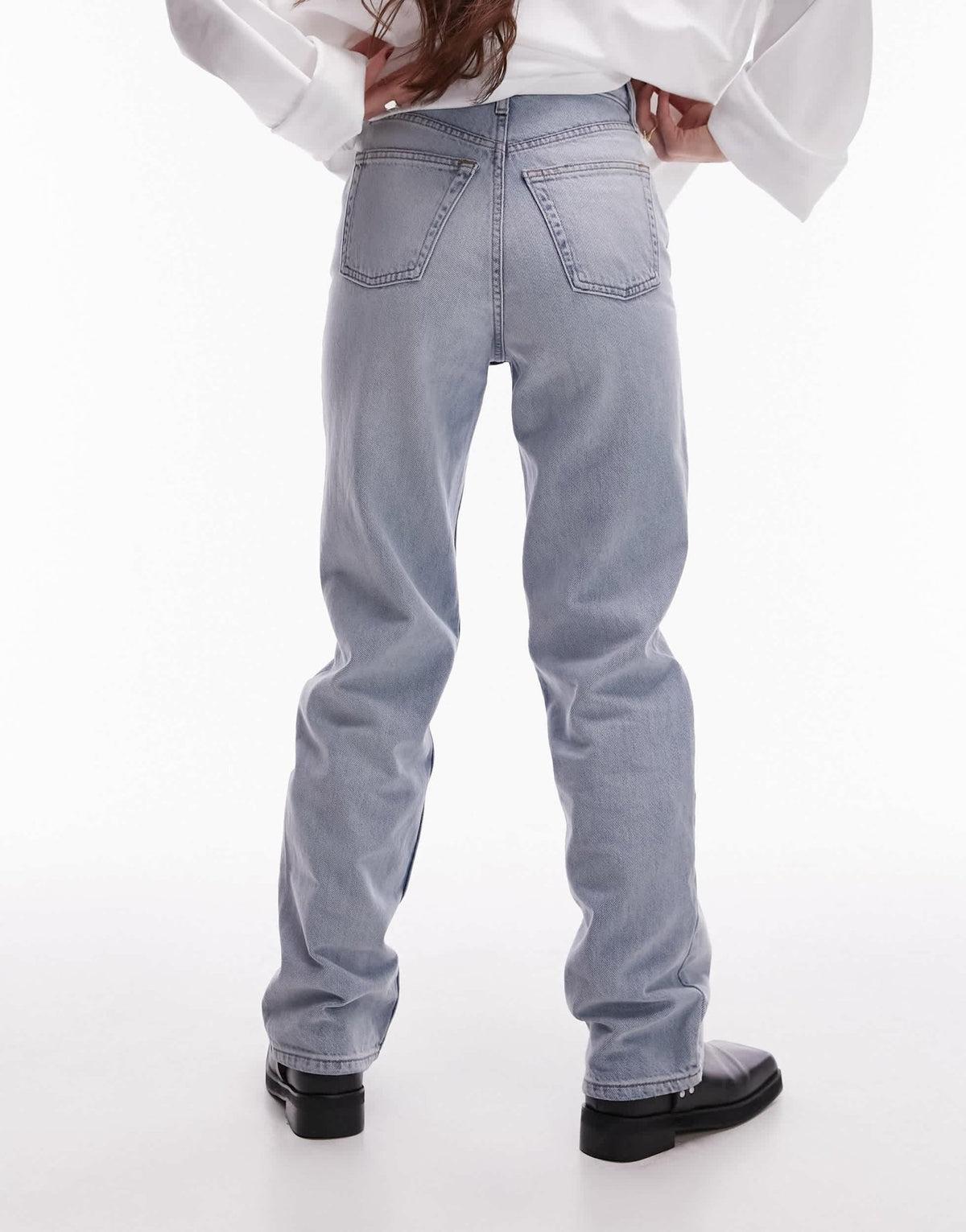 Topshop Kort high rise straight jean in bleach - ASOS Sample Sale