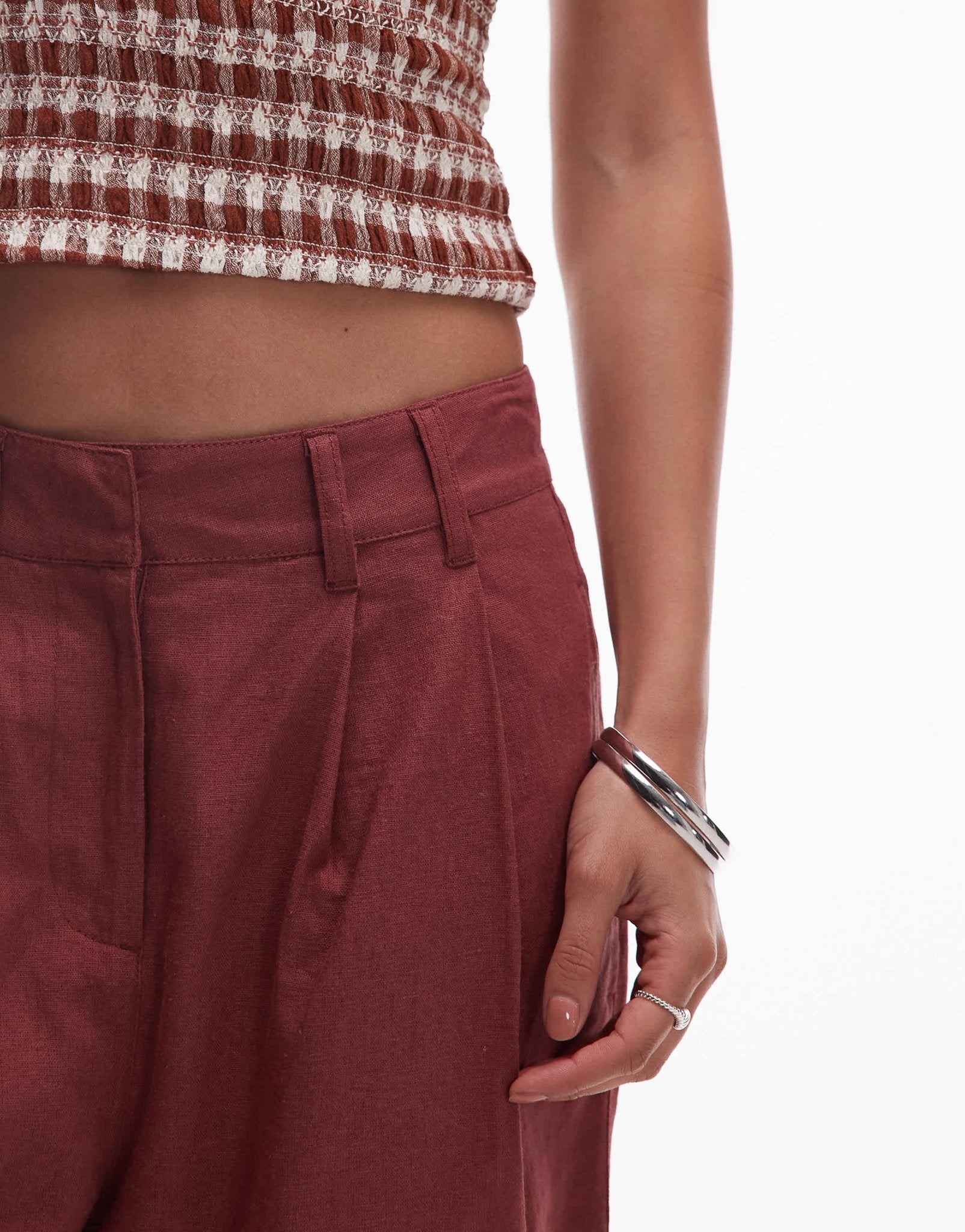Topshop linen longline short in burgundy - ASOS Sample Sale