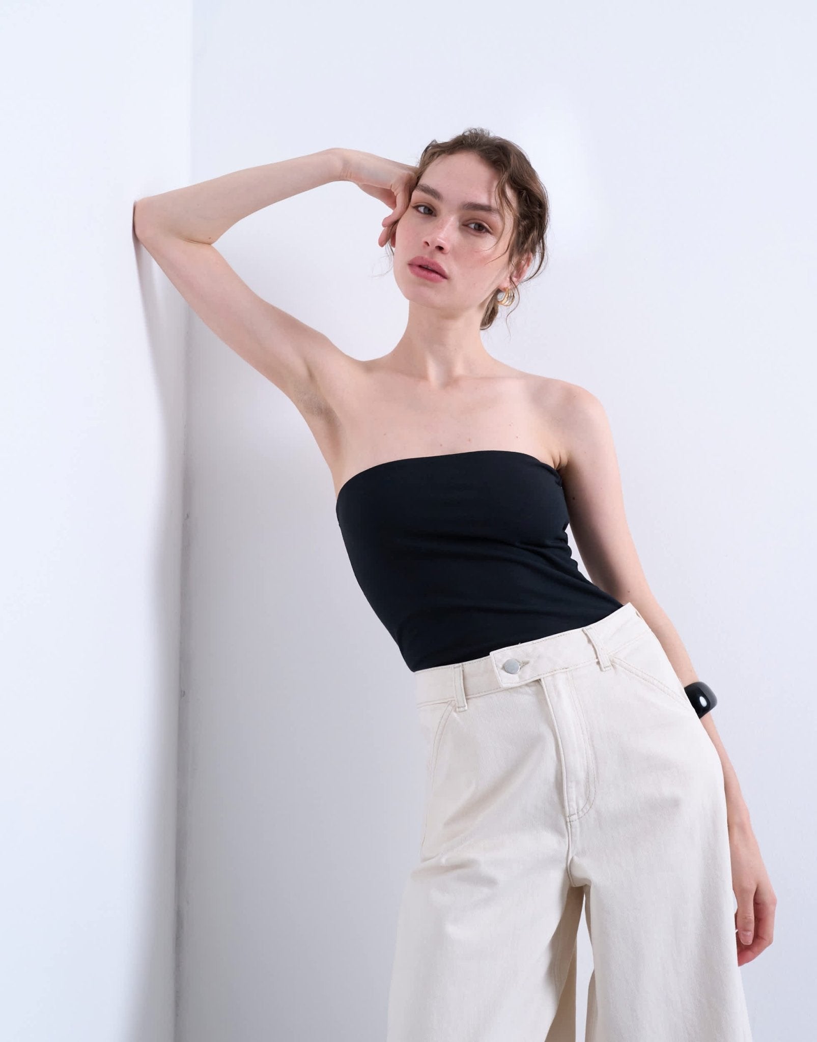 Topshop longline bandeau in black - ASOS Sample Sale