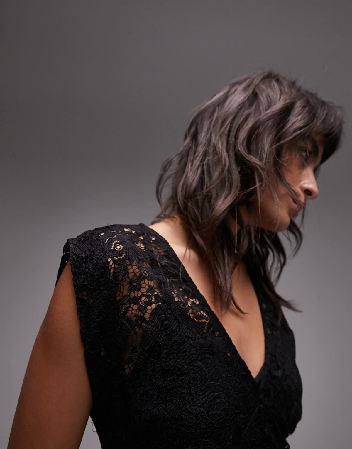 Topshop maxi v neck dress in black lace - ASOS Sample Sale