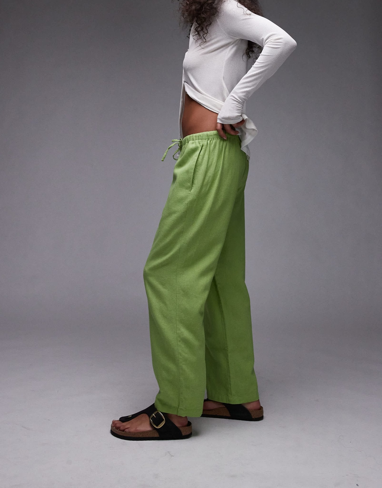Topshop mid rise linen awkward length trouser in green - ASOS Sample Sale