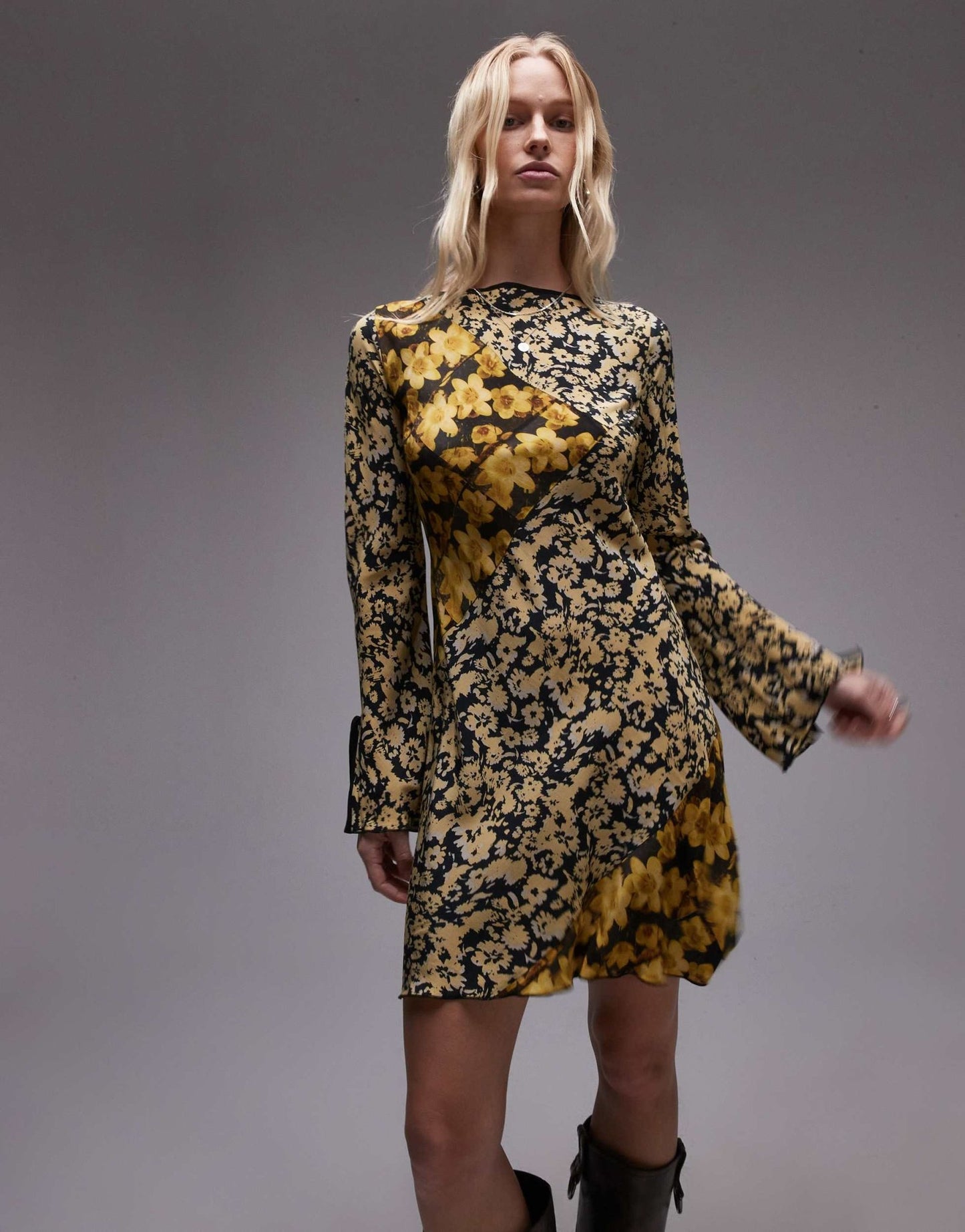 Topshop mixed print mini tea dress in yellow floral - ASOS Sample Sale