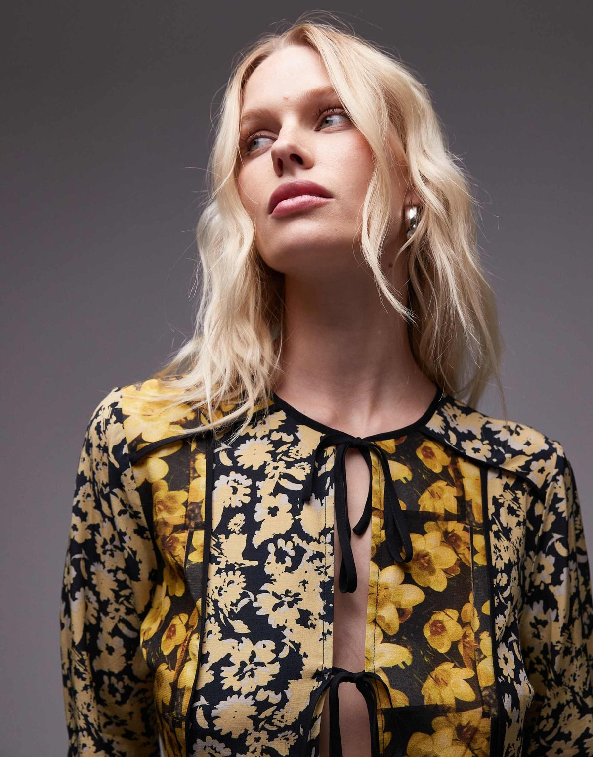 Topshop patchwork scarf print tie front bed jacket in yellow floral print - ASOS Sample Sale