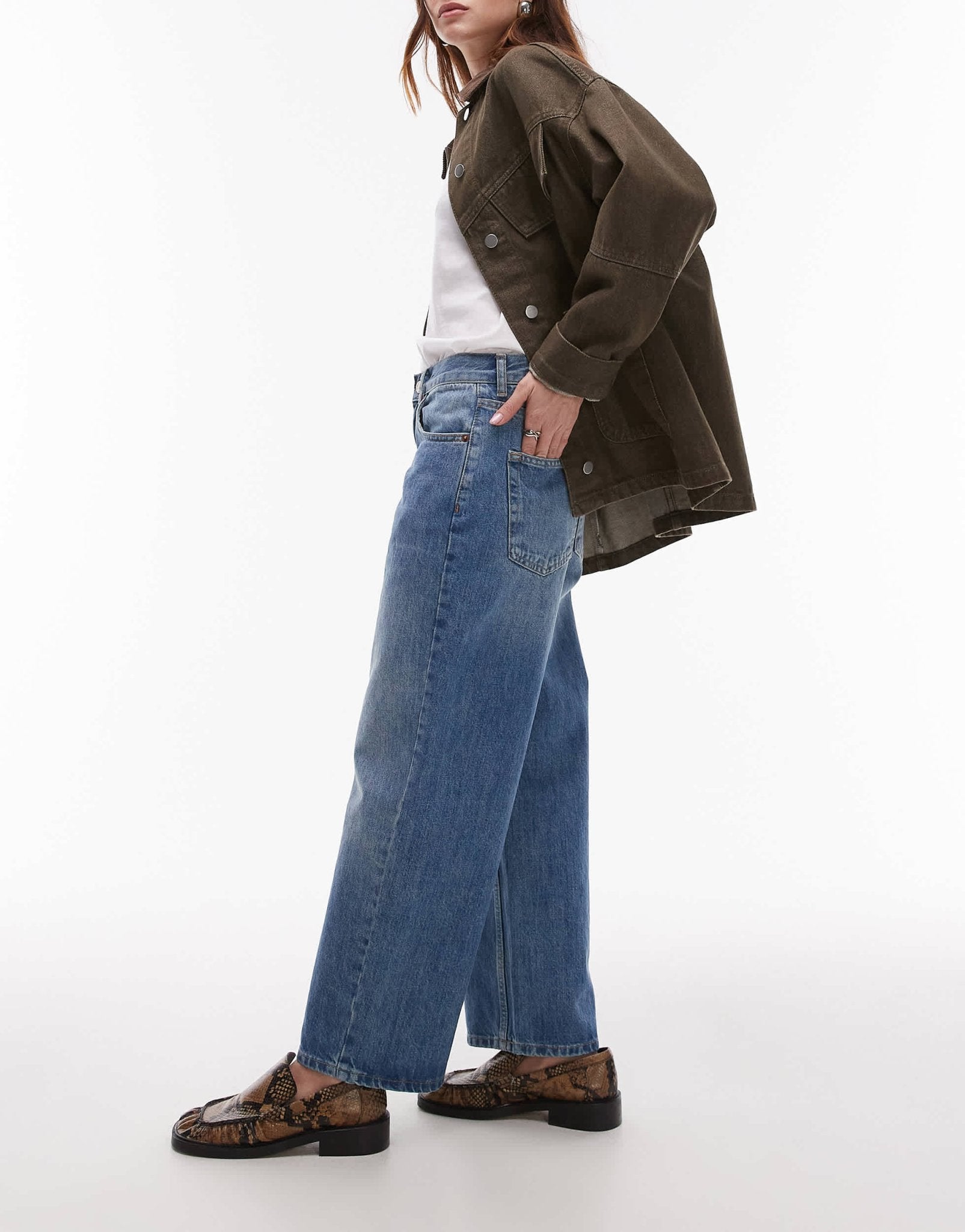 Topshop Petite Cinch low rise relaxed jean in vintage blue - ASOS Sample Sale