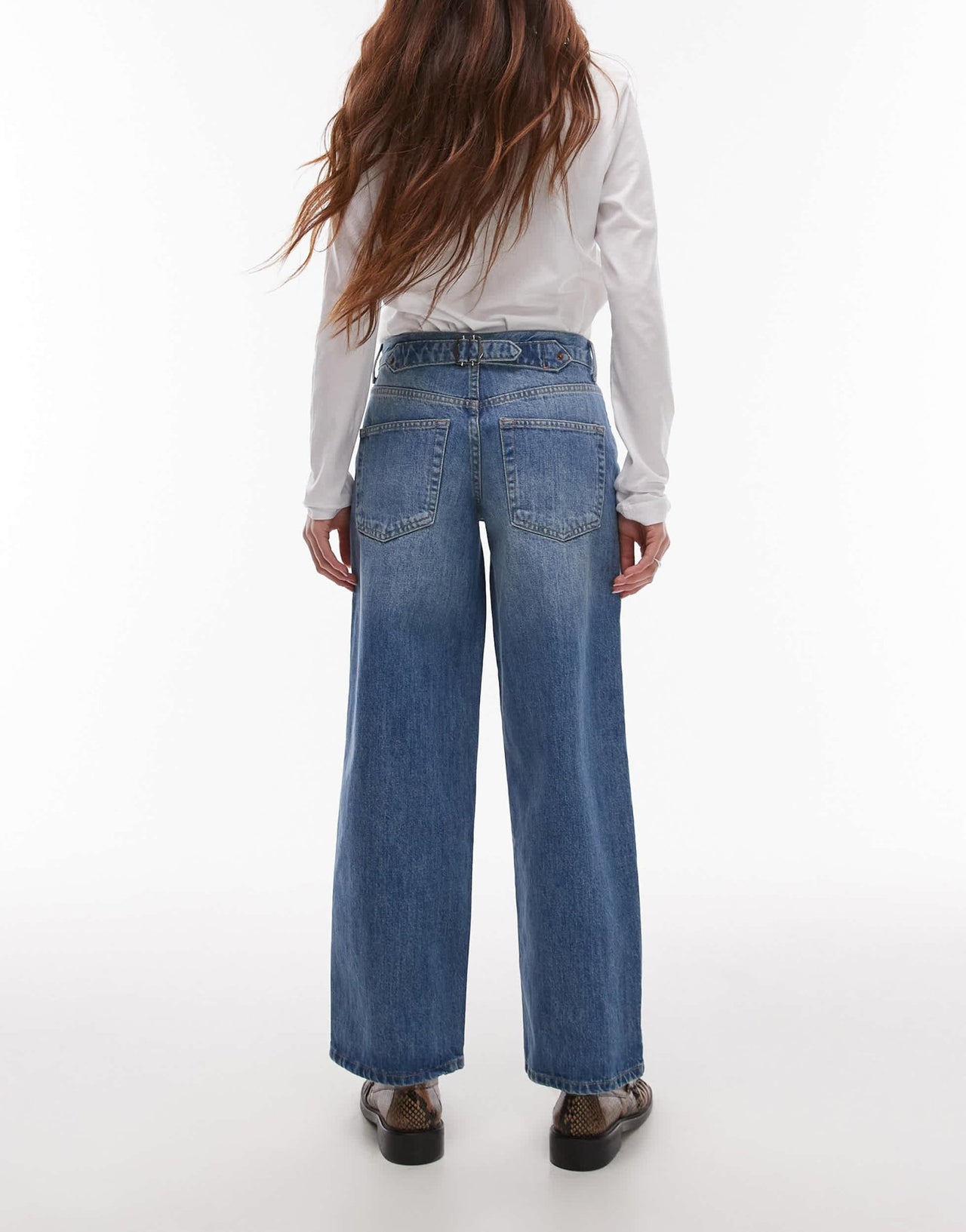 Topshop Petite Cinch low rise relaxed jean in vintage blue - ASOS Sample Sale