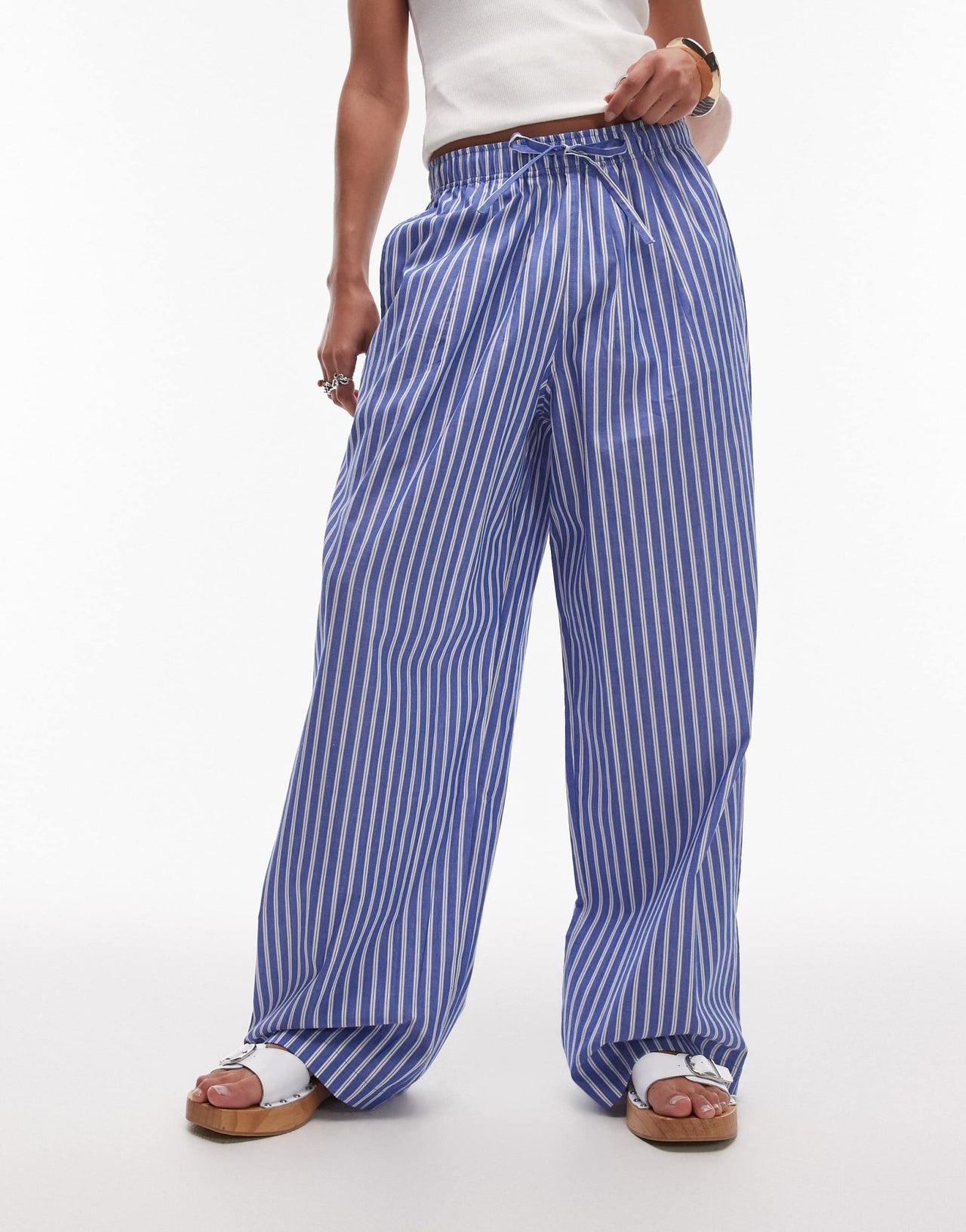 Topshop poplin pull on wide leg trouser in dark blue stripe - ASOS Sample Sale