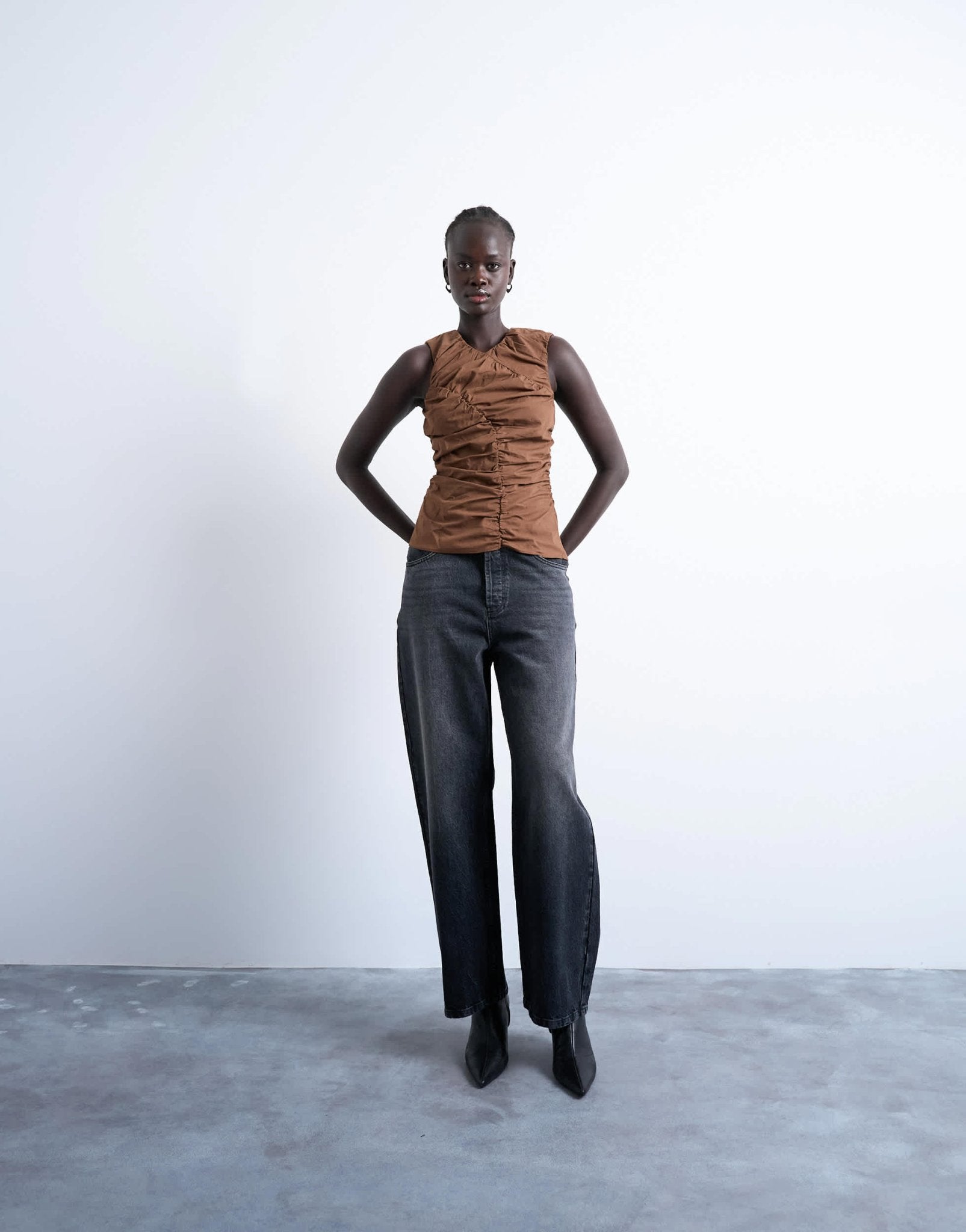 Topshop poplin ruched shell top in chocolate - ASOS Sample Sale
