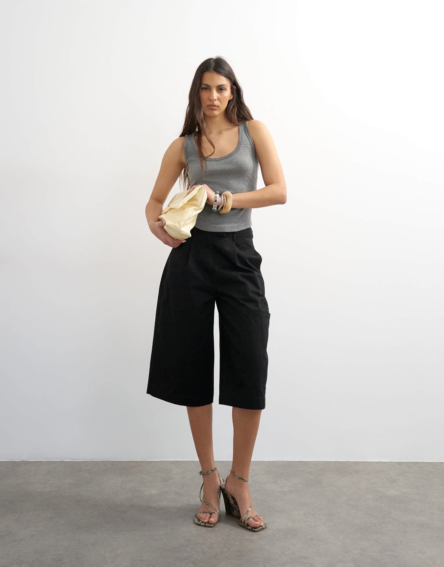 Topshop rib scoop curve hem vest in grey marl - ASOS Sample Sale