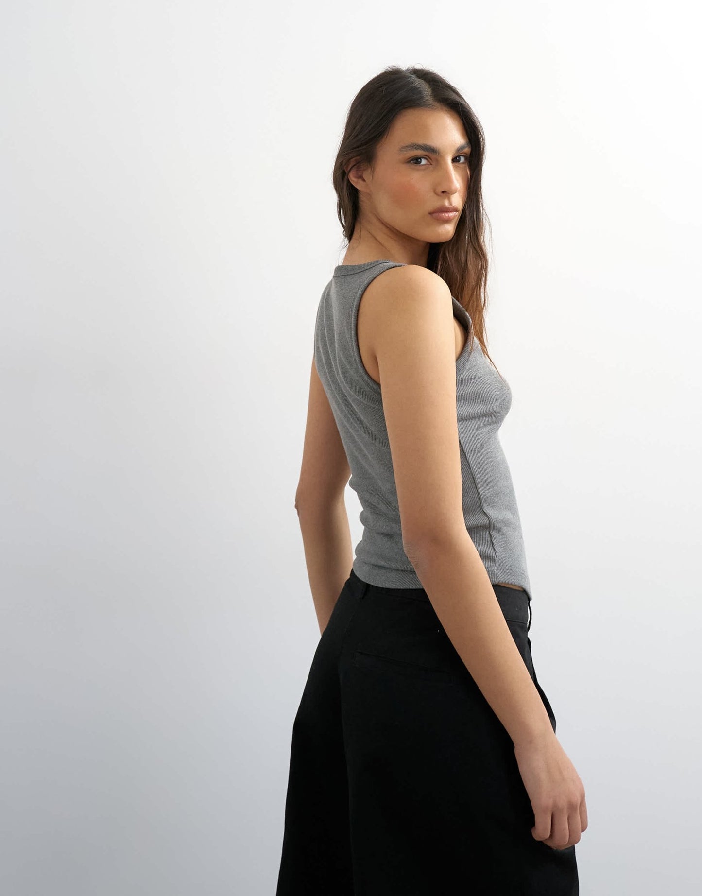 Topshop rib scoop curve hem vest in grey marl - ASOS Sample Sale