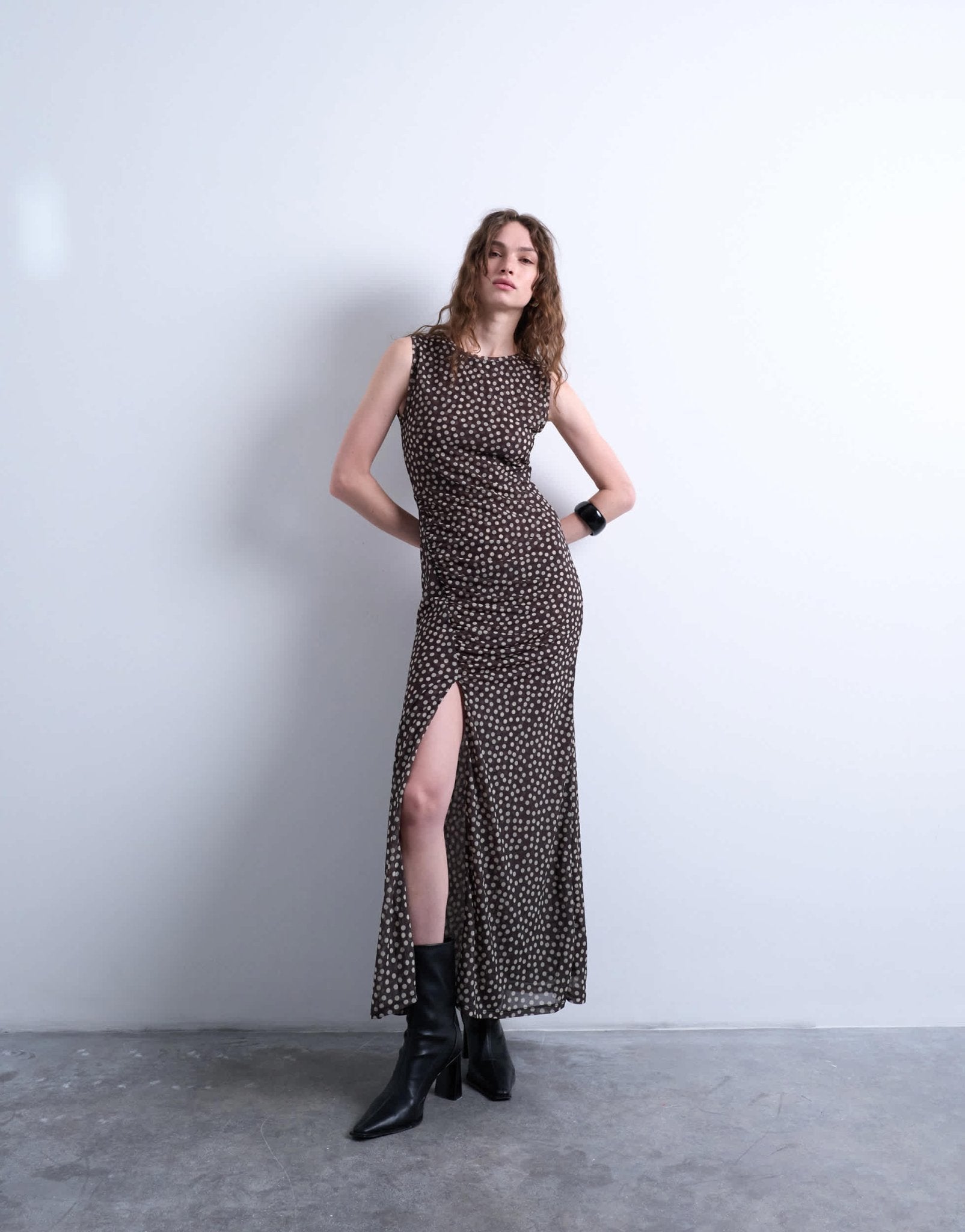 Topshop ruched polkadot maxi dress in brown - ASOS Sample Sale