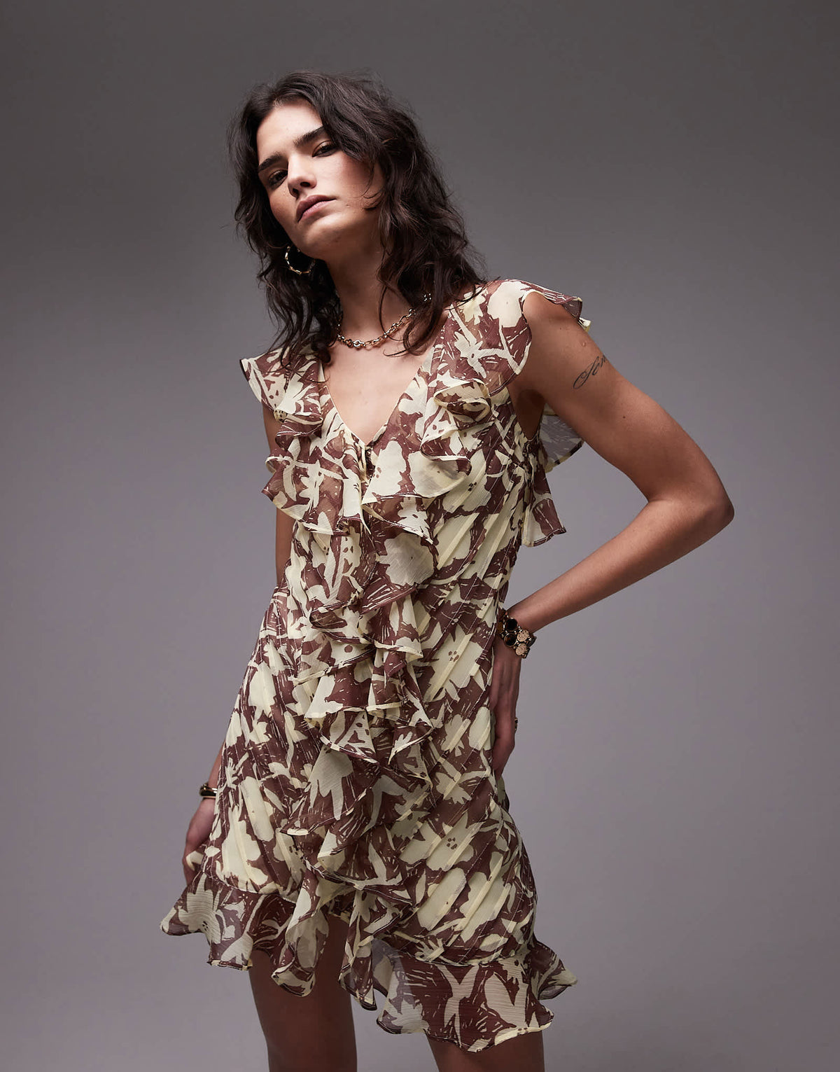 Topshop ruffle pintuck mini dress in buttermilk floral - ASOS Sample Sale
