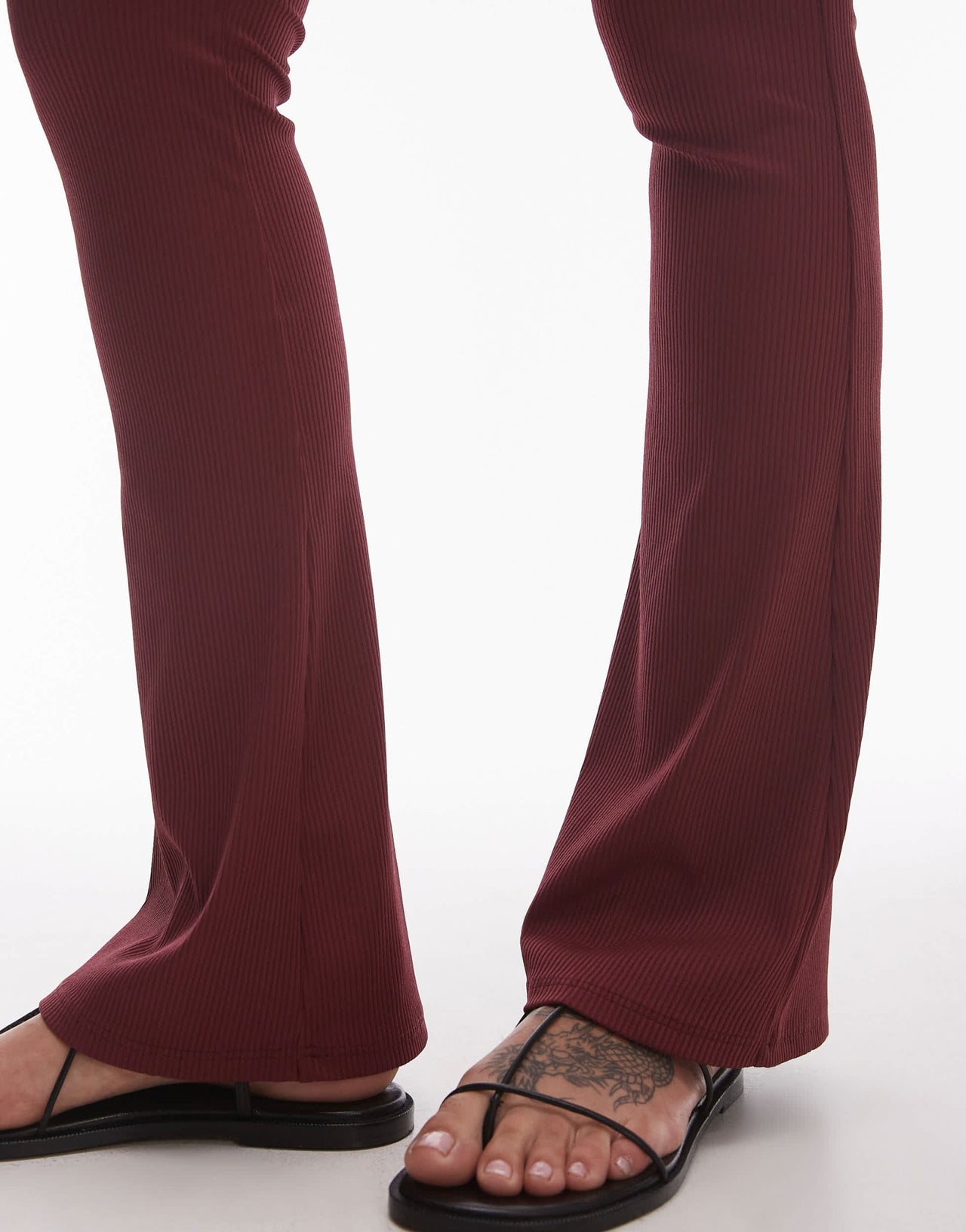 Topshop skinny rib flare in burgundy - ASOS Sample Sale