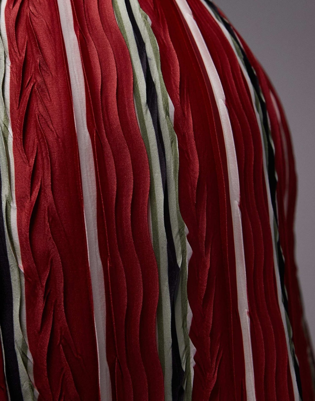 Topshop stripe plisse wide leg trouser in red - ASOS Sample Sale