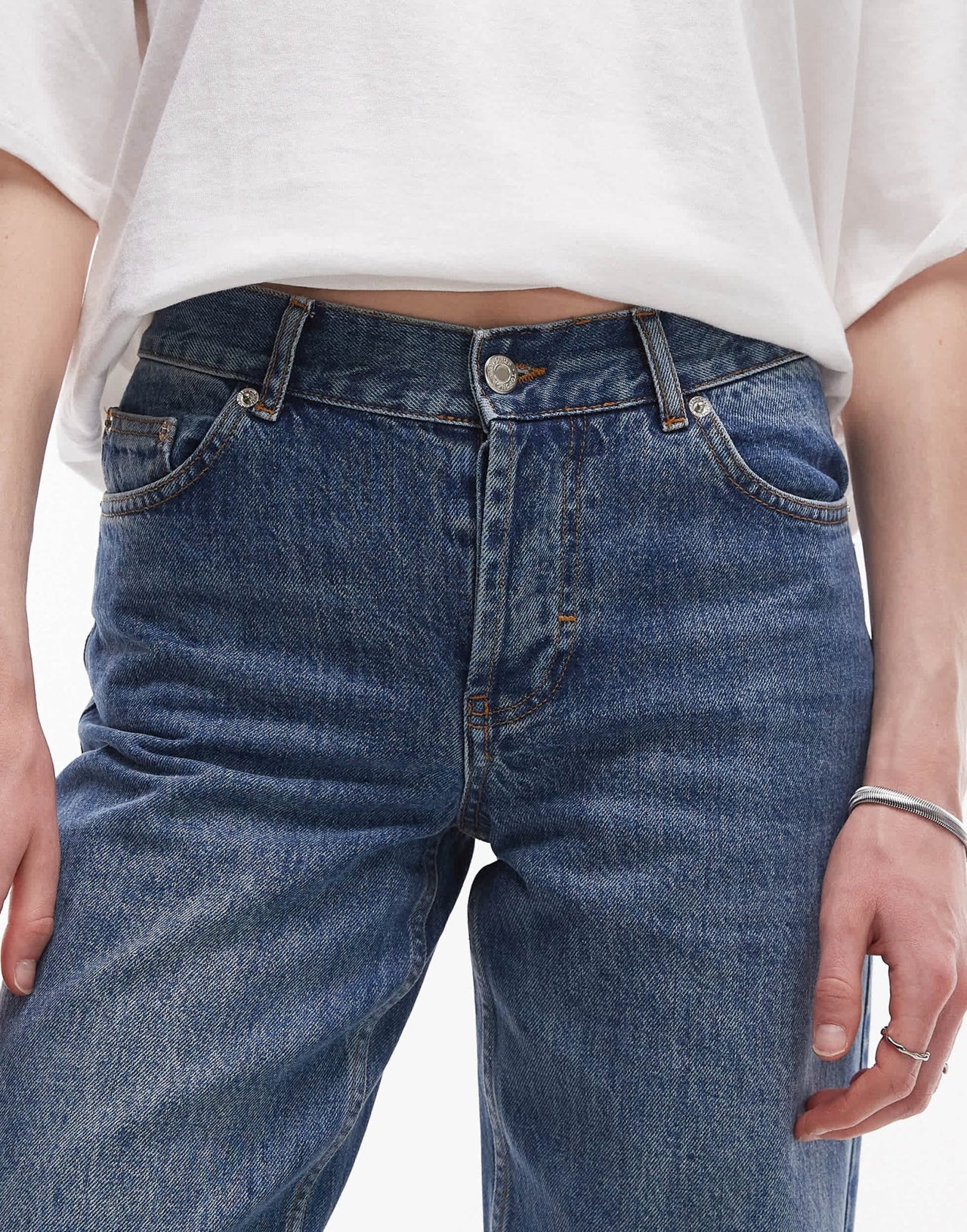 Topshop Tall Ember low rise straight leg jean in vintage blue - ASOS Sample Sale