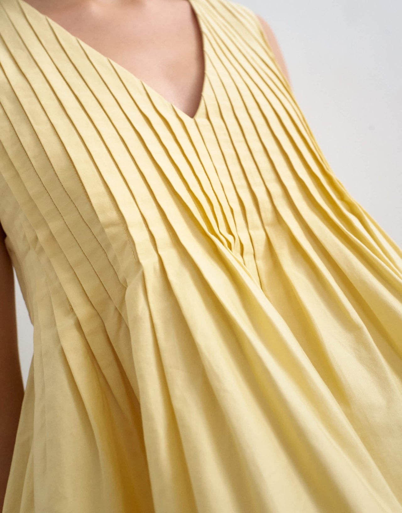 Topshop v neck pintuck detail a line top in lemon yellow - ASOS Sample Sale