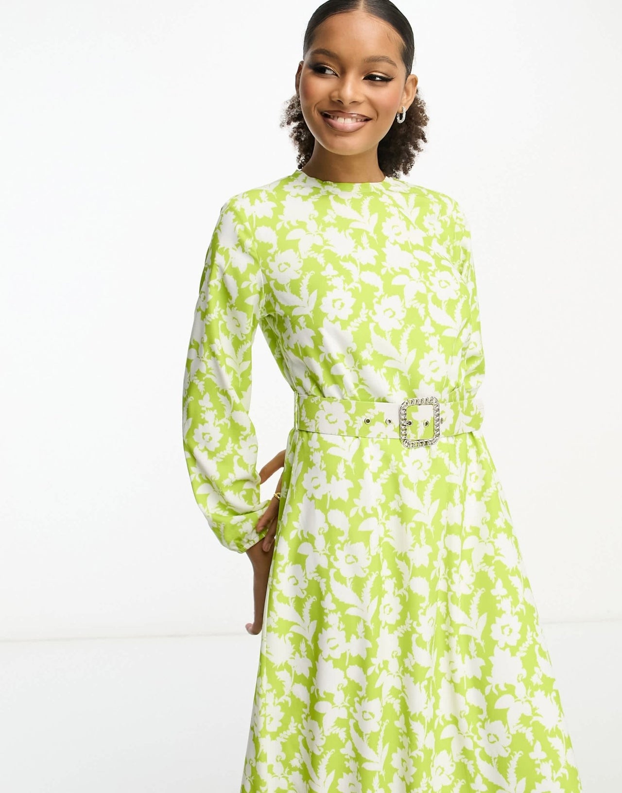 Trendyol long sleeve belted maxi dress in sage floral - ASOS Sample Sale