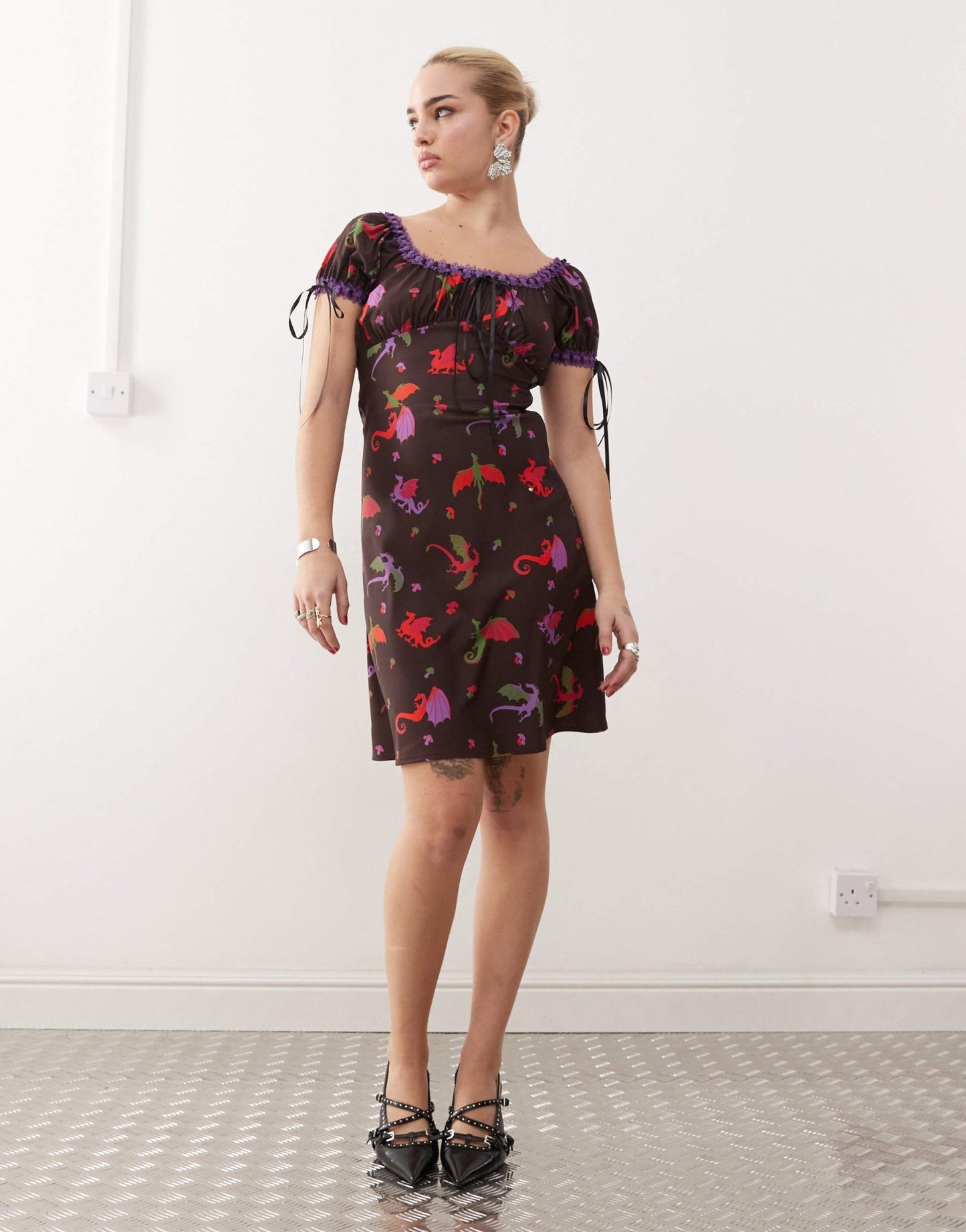 Tyler McGillivary dragon print ribbon detail midi dress in brown - ASOS Sample Sale