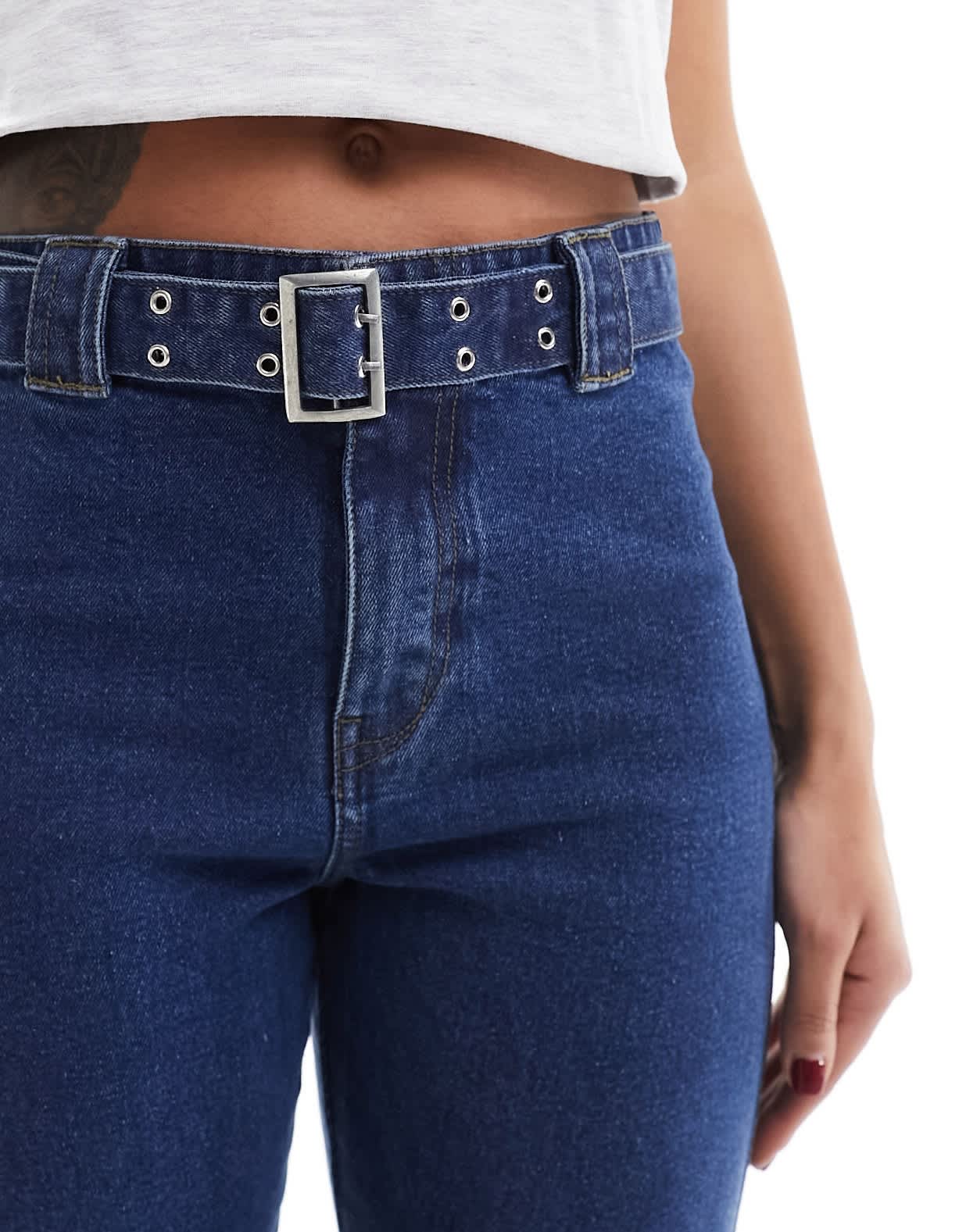 Urban Bliss buckle detail low rise bootleg jeans in mid wash blue - ASOS Sample Sale