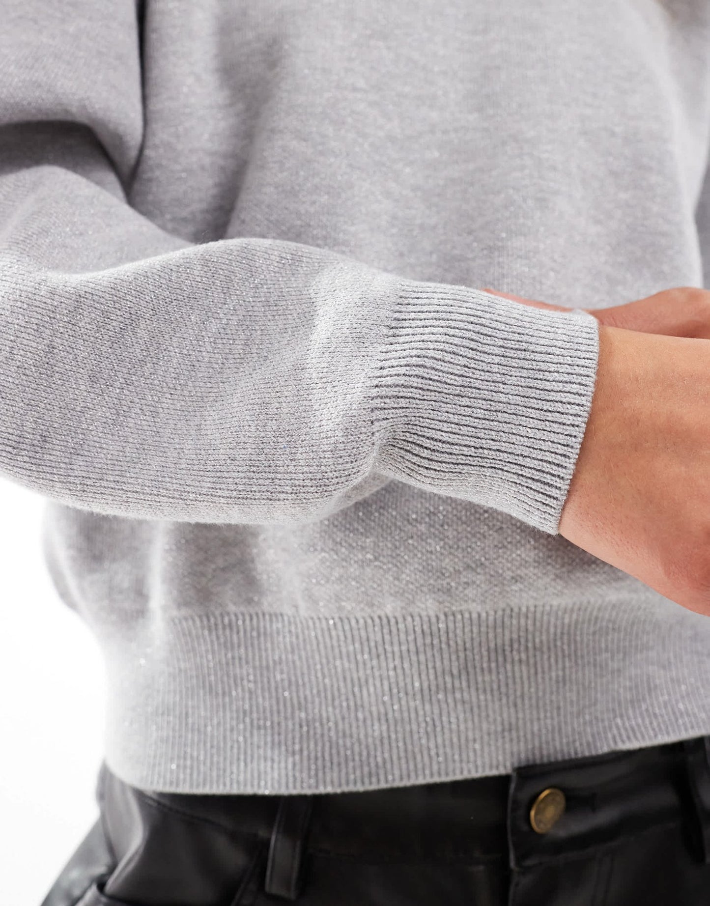 Urban Revivo round neck balloon sleeve knitted jumper in light grey marl - ASOS Sample Sale