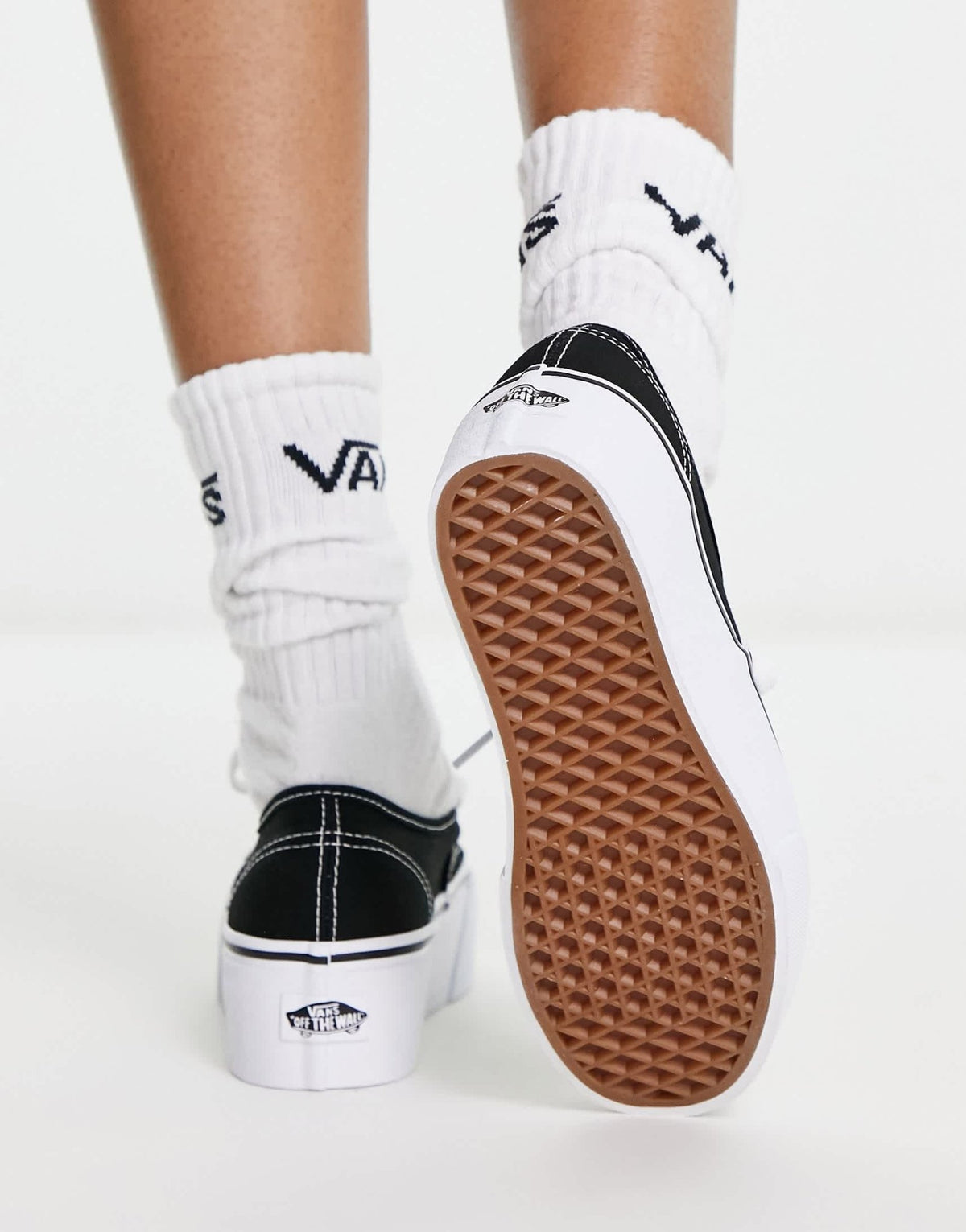 Vans Authentic Stackform Platform trainers in black and white - ASOS Sample Sale