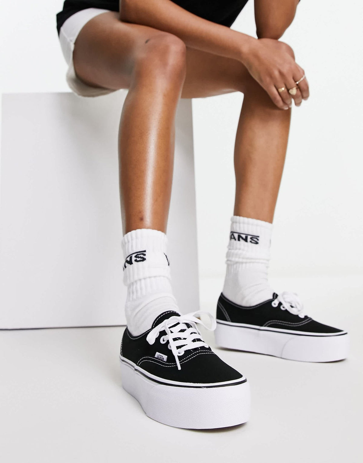Vans Authentic Stackform Platform trainers in black and white - ASOS Sample Sale