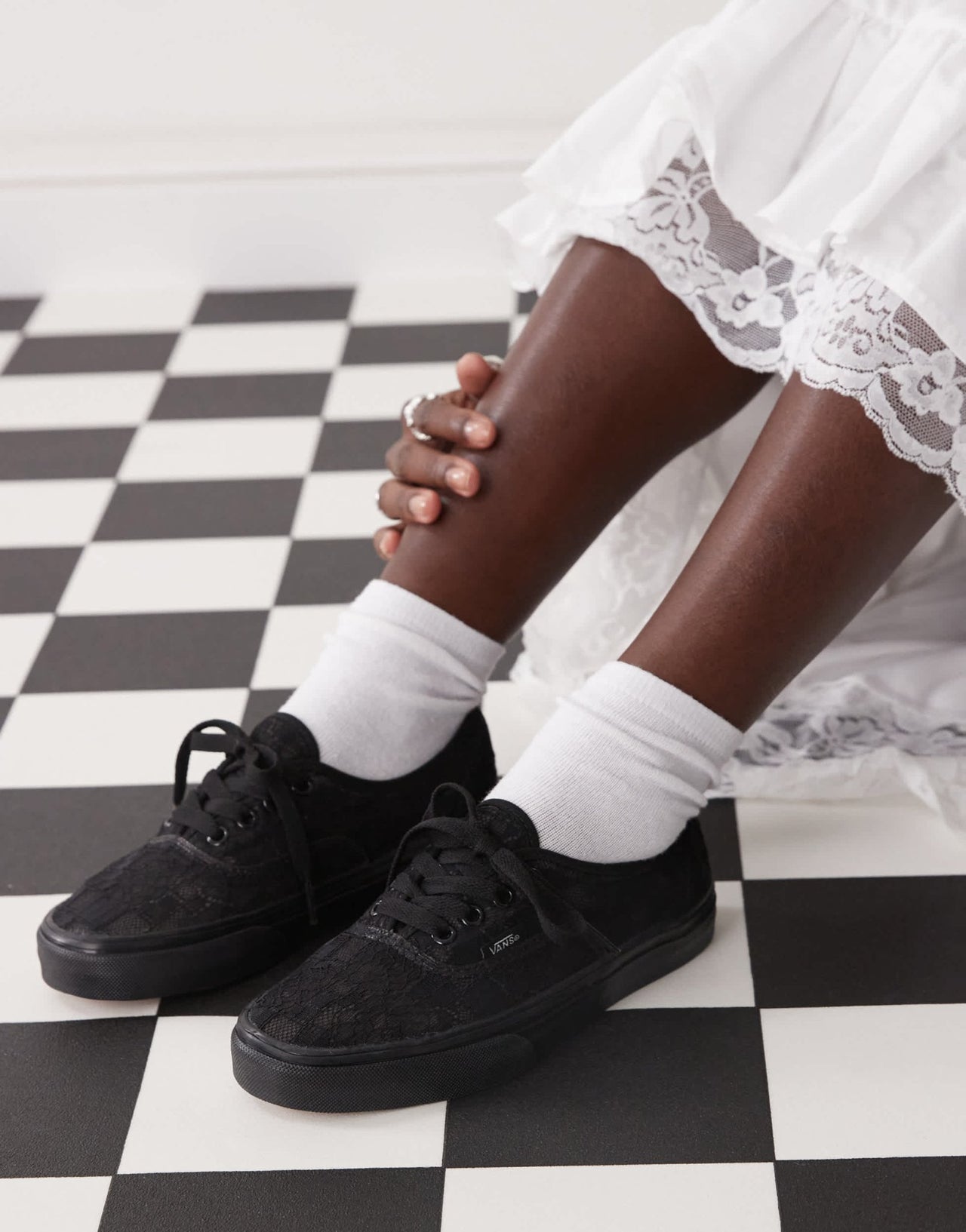 Vans Authentic trainers in black lace - ASOS Sample Sale