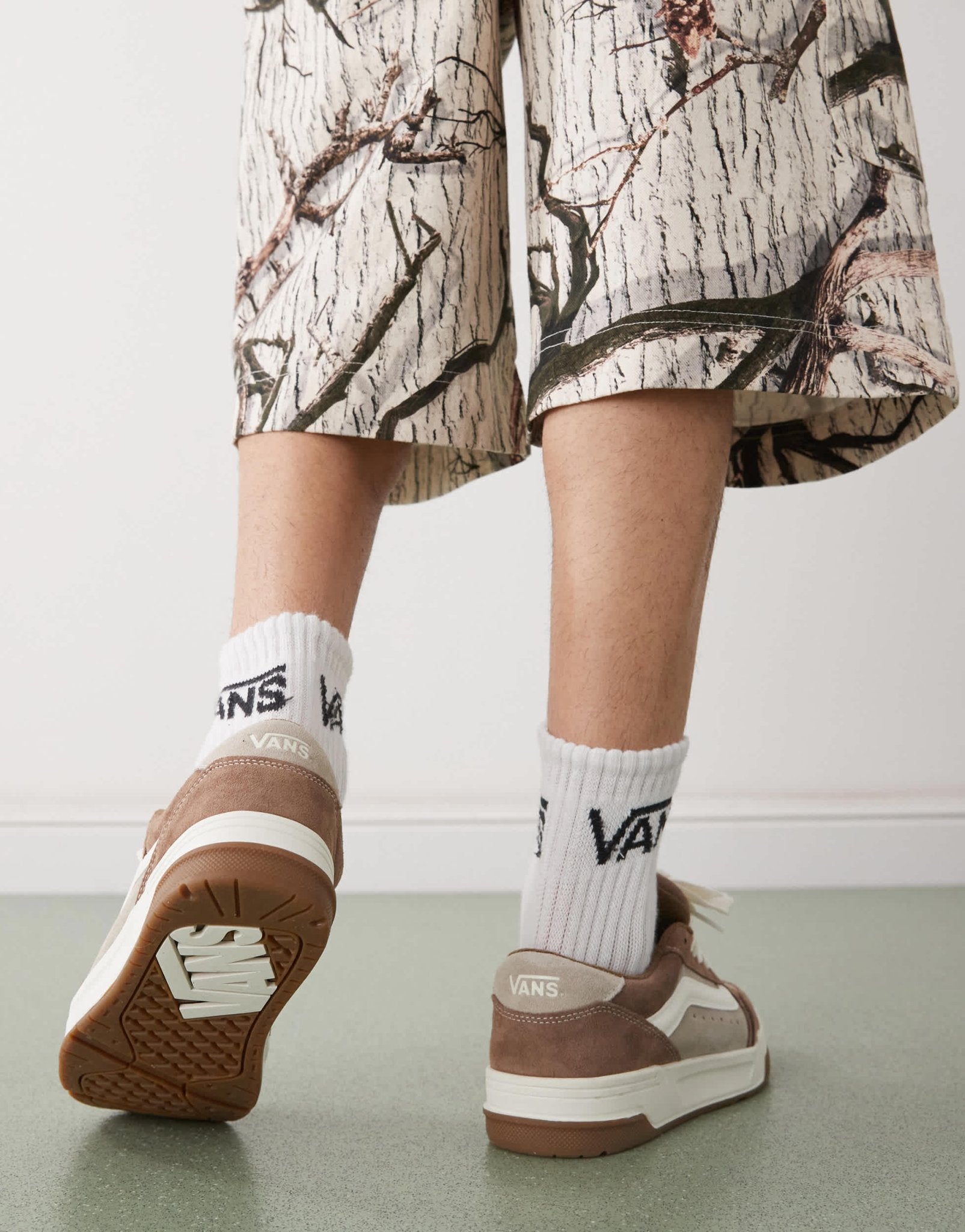 Vans Hylane chunky suede trainers in two tone tan - ASOS Sample Sale