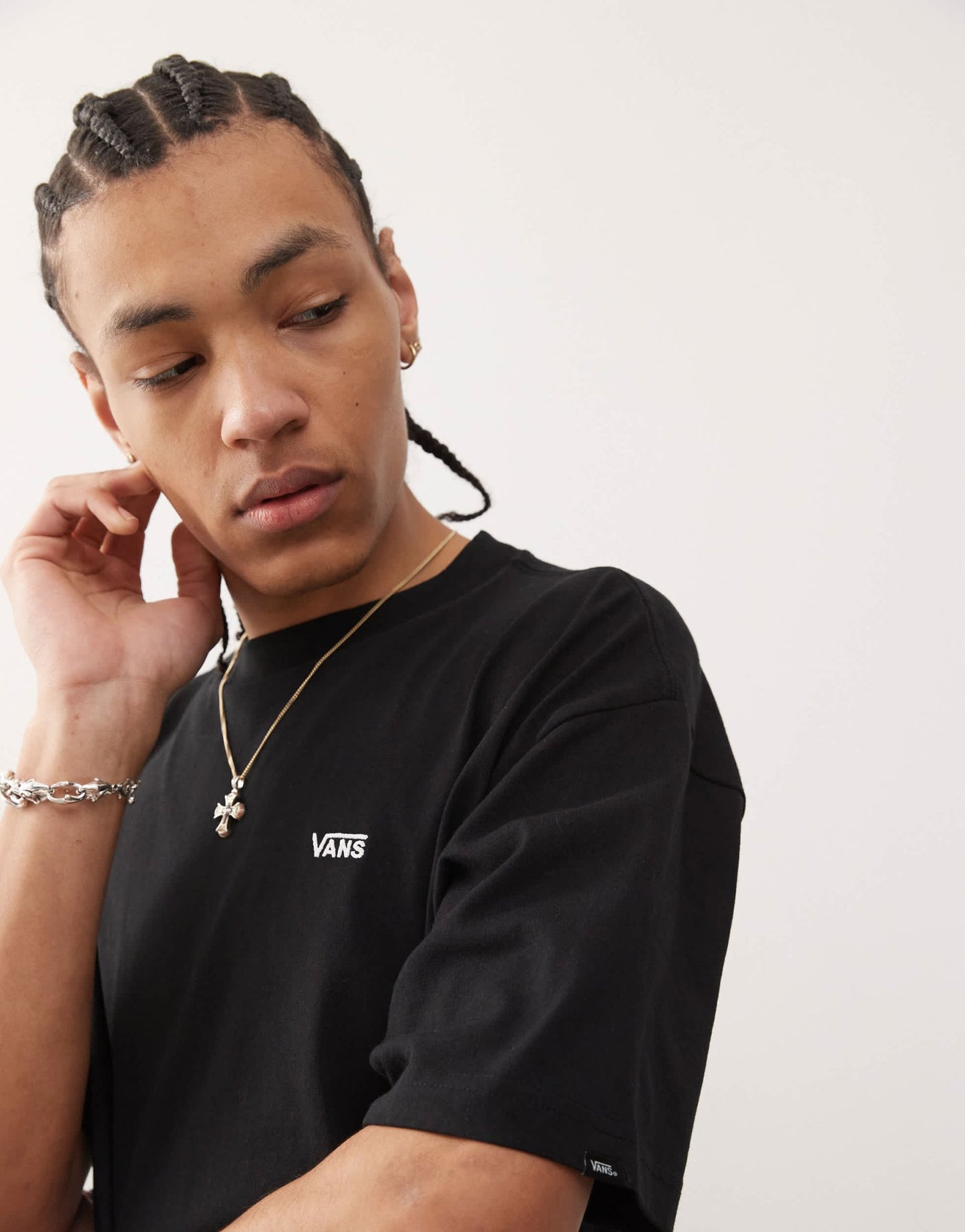 Vans left chest logo oversized fit t-shirt in black - ASOS Sample Sale