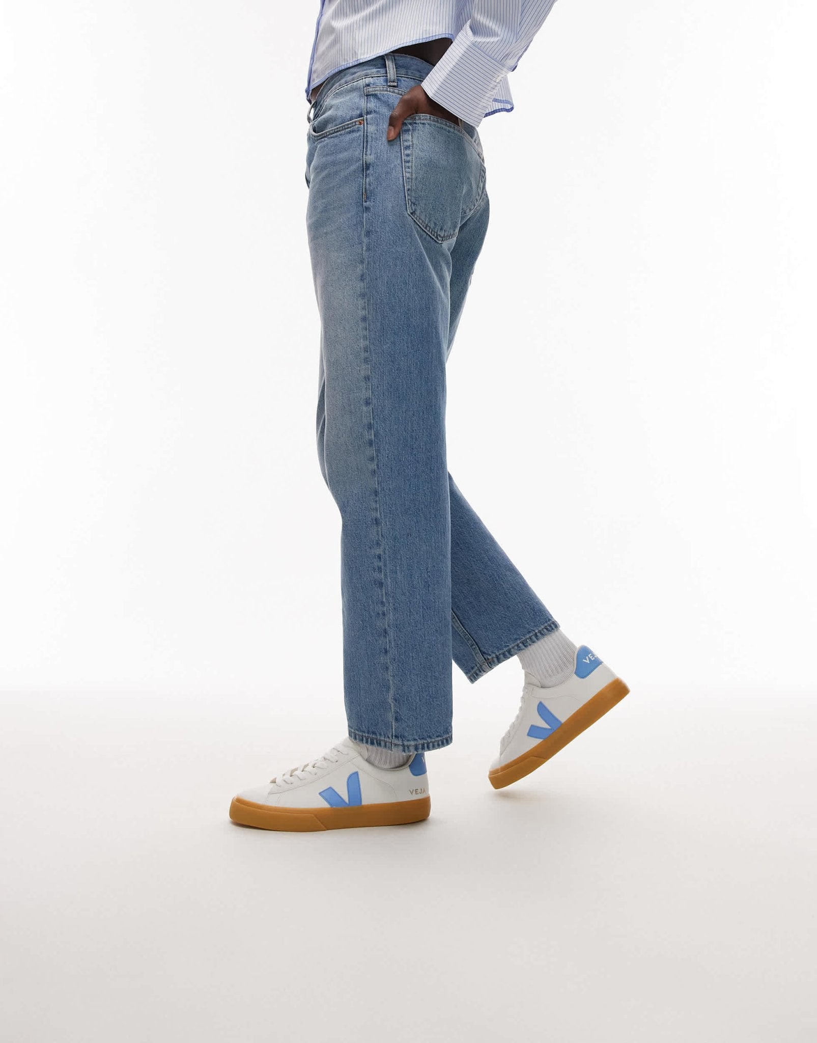 VEJA Campo trainer in extra white aqua - ASOS Sample Sale