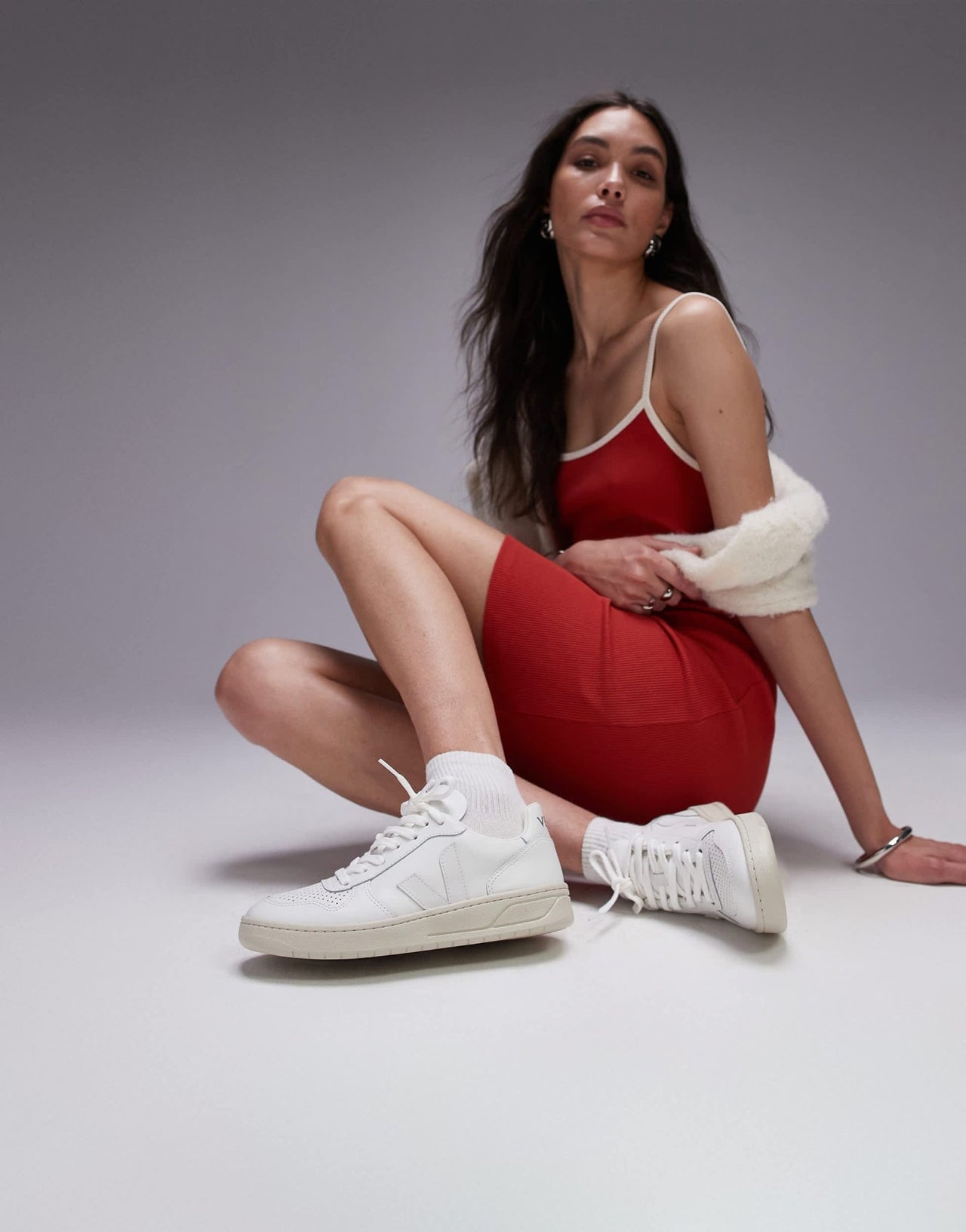 VEJA V - 10 trainer in extra white leather - ASOS Sample Sale