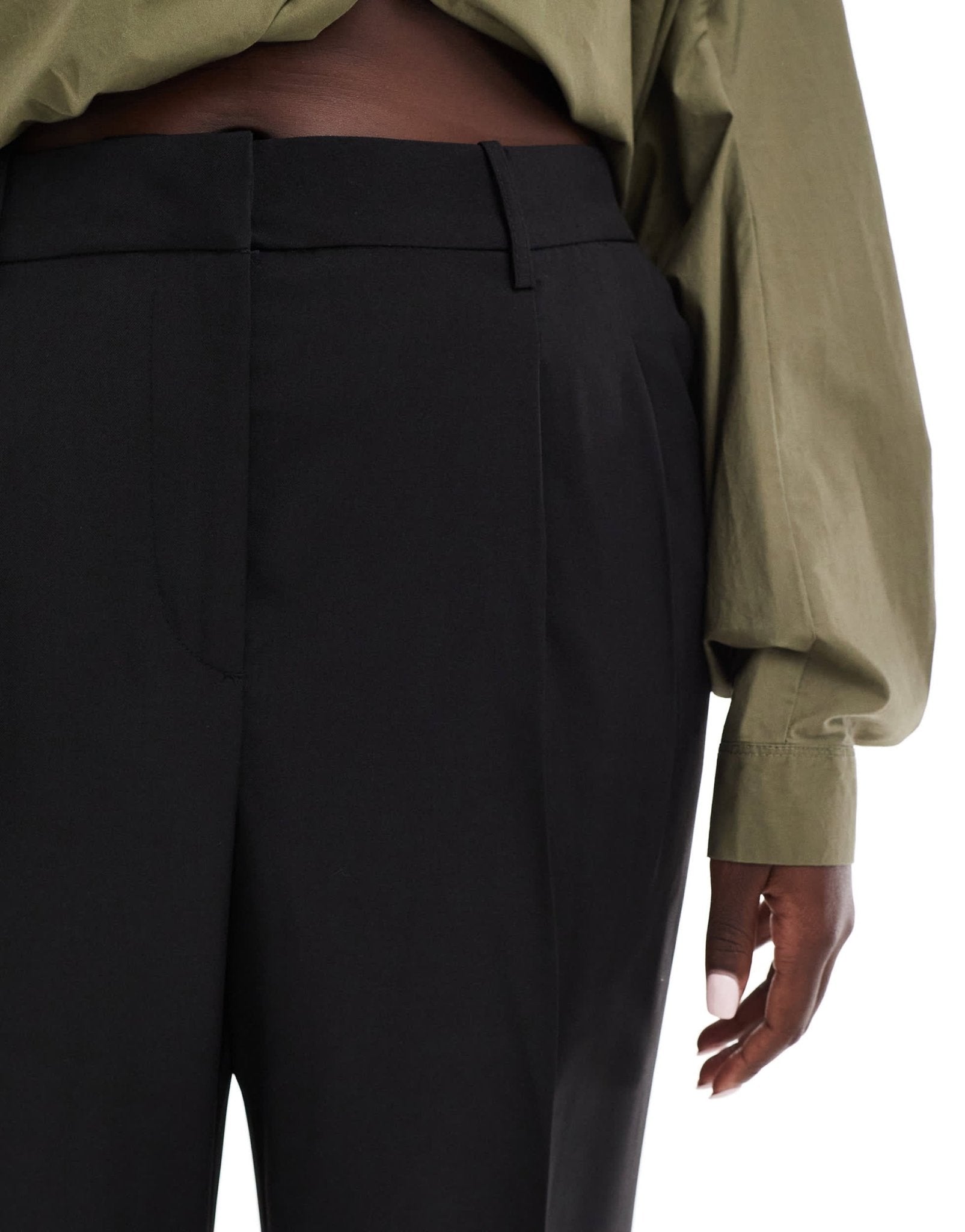 Vero Moda Curve Rita tailored wide leg dad trousers in black - ASOS Sample Sale