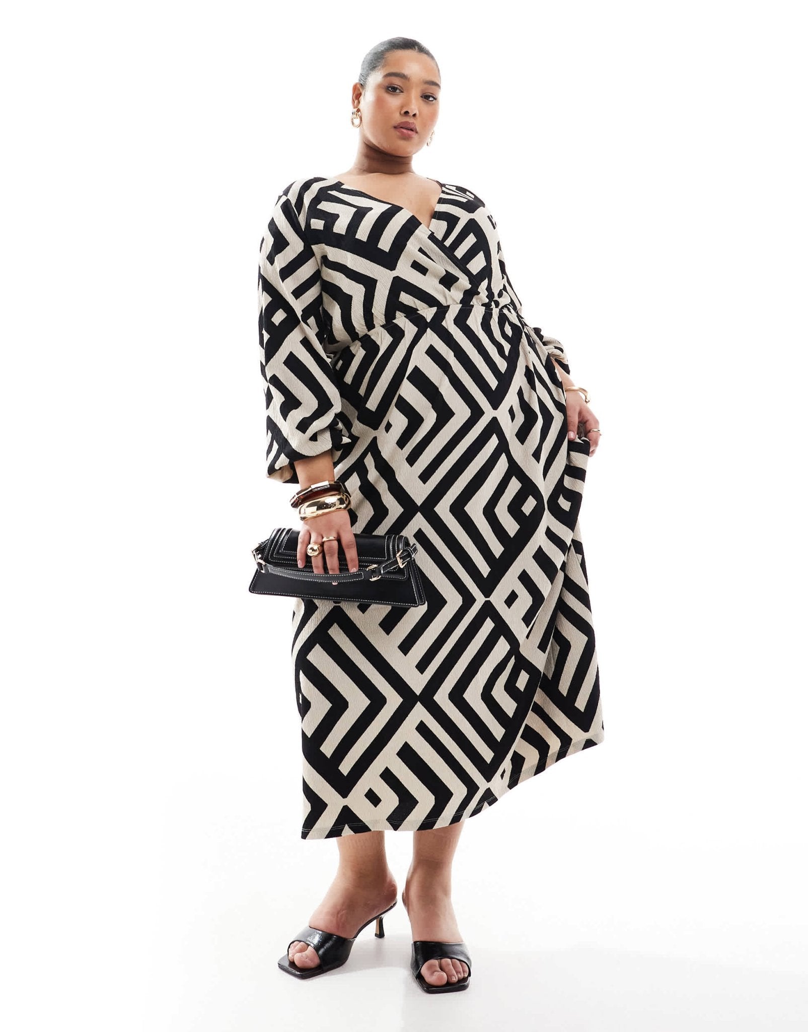 Vero Moda Curve wrap ankle dress in abstract mono print - ASOS Sample Sale