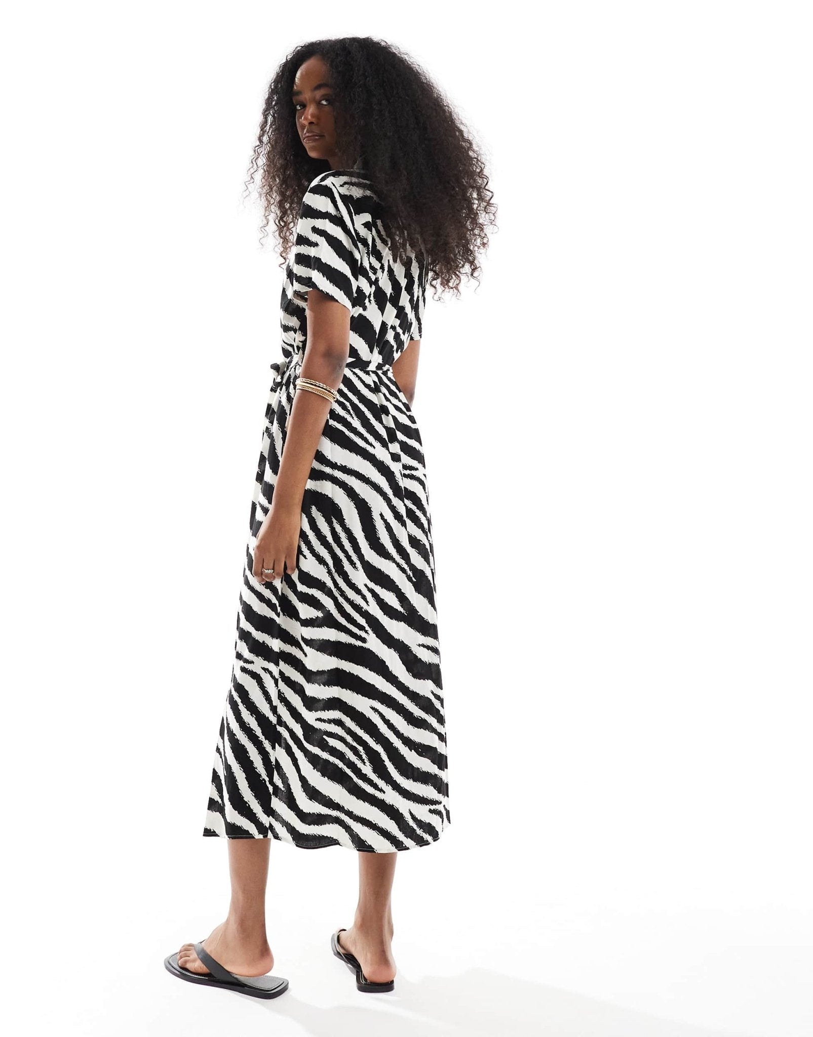 Vero Moda Easy buttondown long shirt dress in zebra print - ASOS Sample Sale