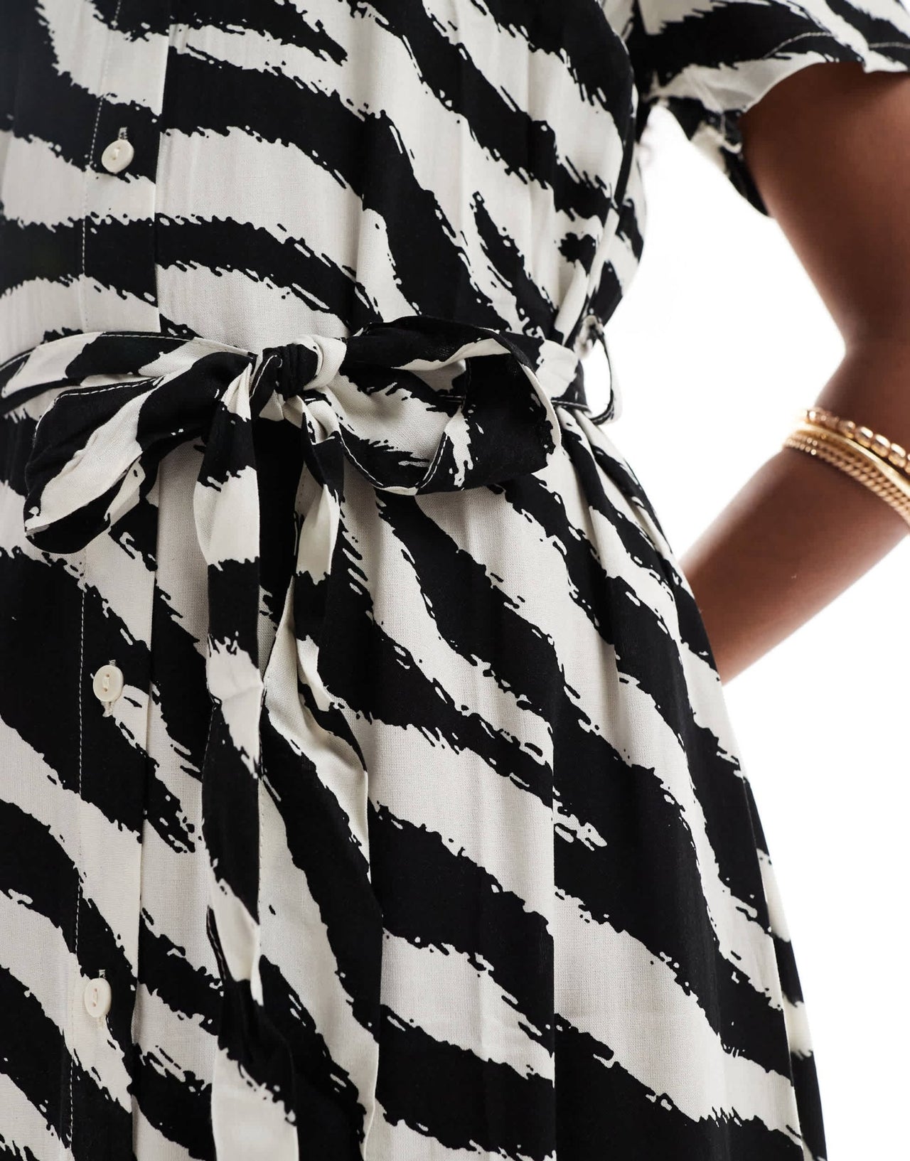 Vero Moda Easy buttondown long shirt dress in zebra print - ASOS Sample Sale