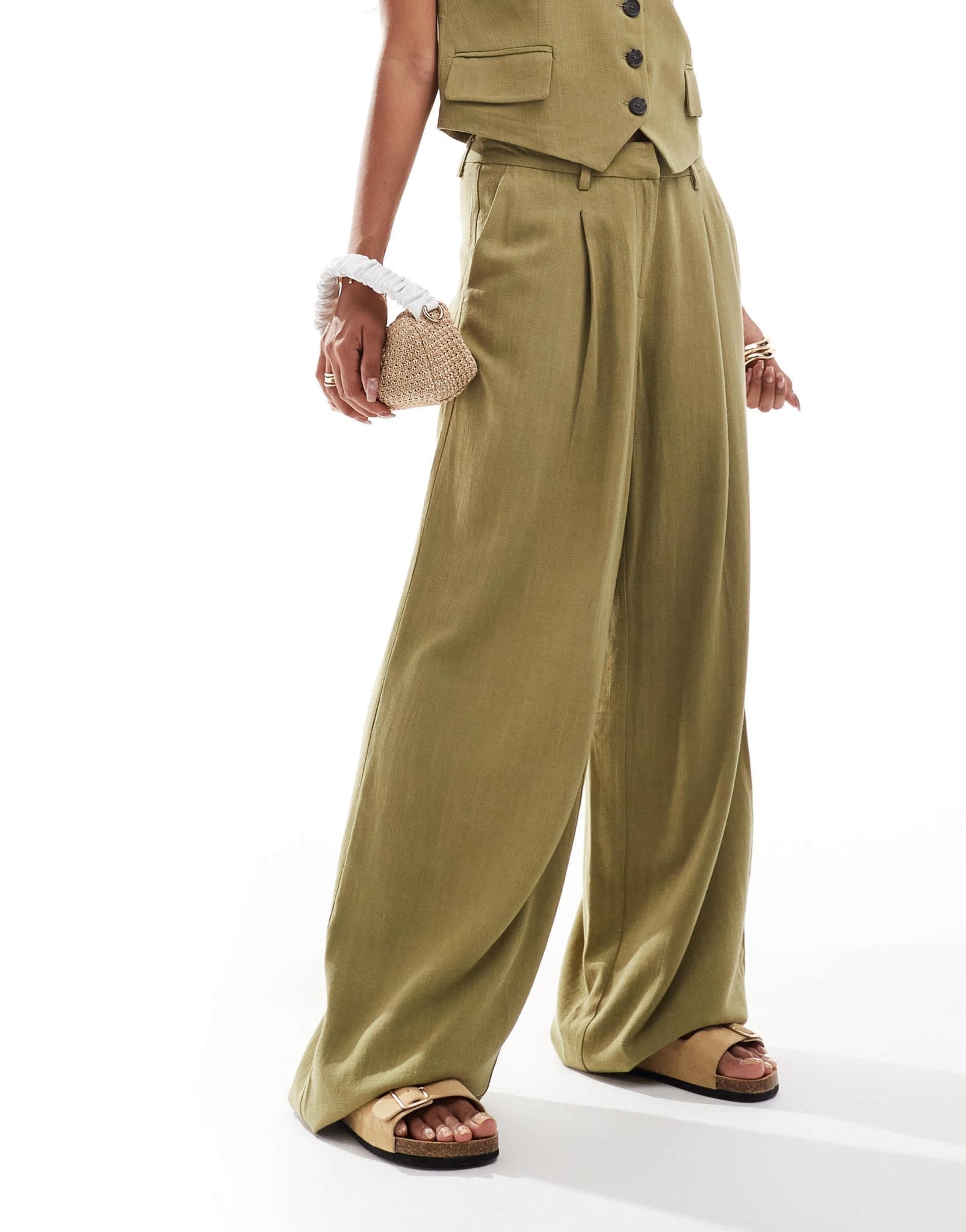 Vero Moda linen touch pleat front trouser co - ord in olive - ASOS Sample Sale