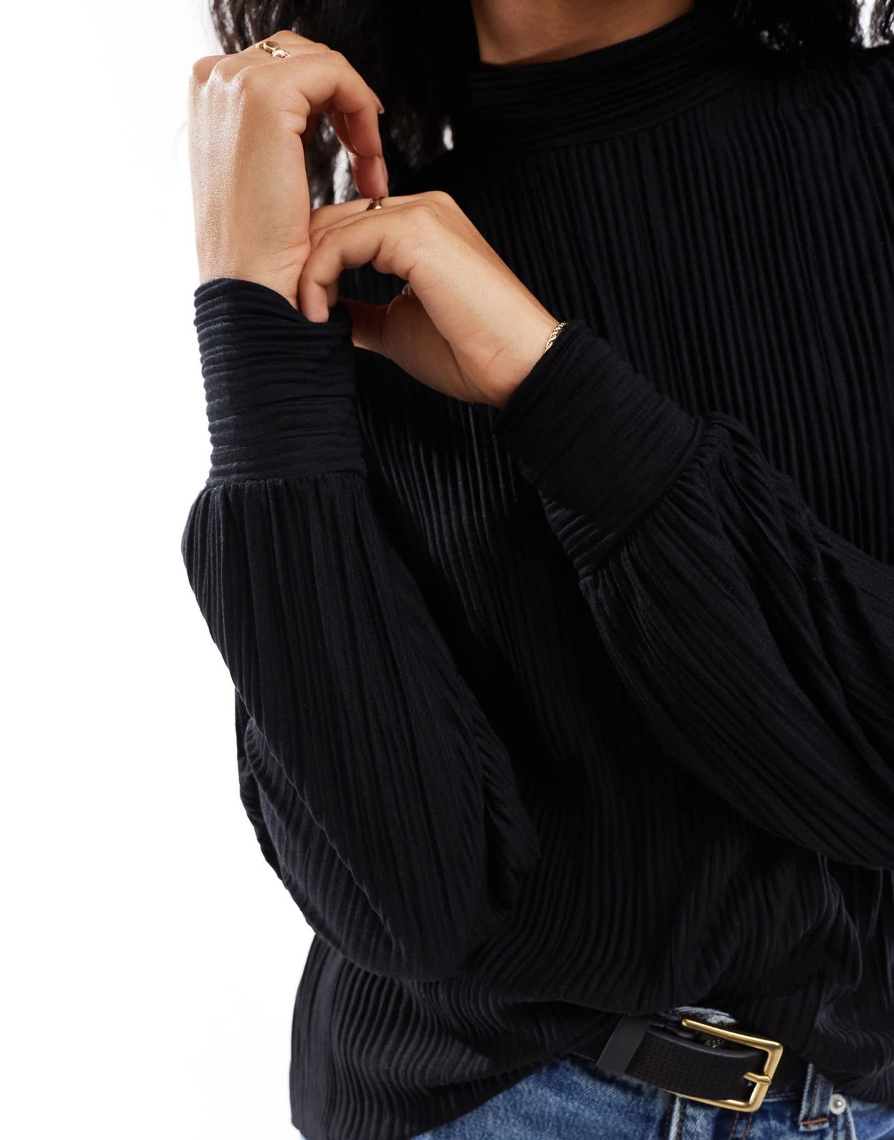 Vero Moda long sleeved plisse top in black - ASOS Sample Sale
