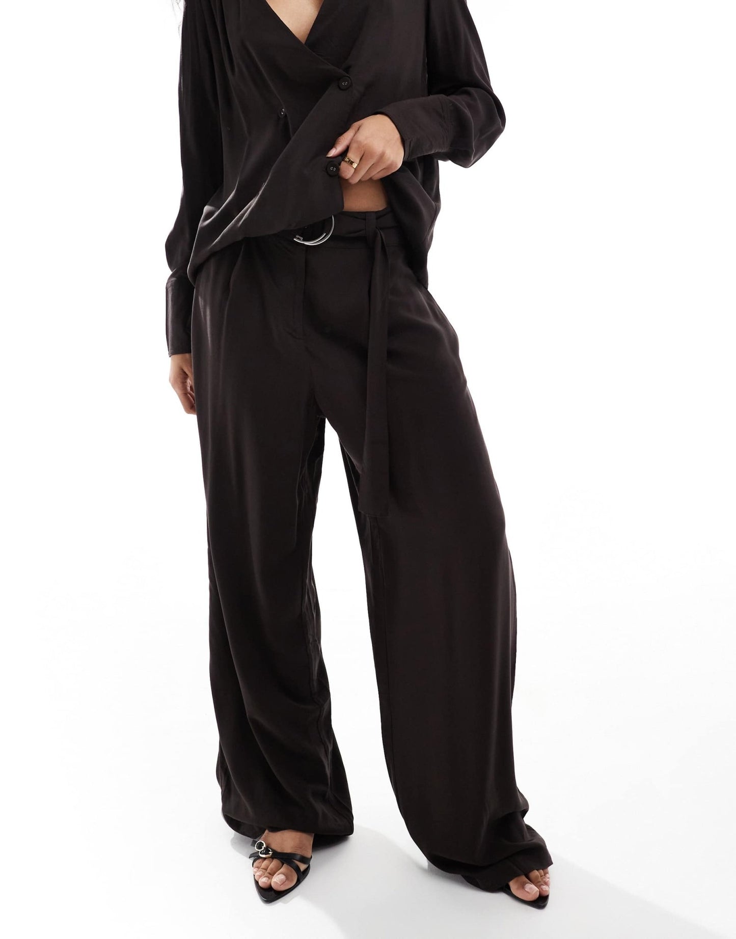 Vero Moda pleat front satin trouser co - ord in chocolate - ASOS Sample Sale