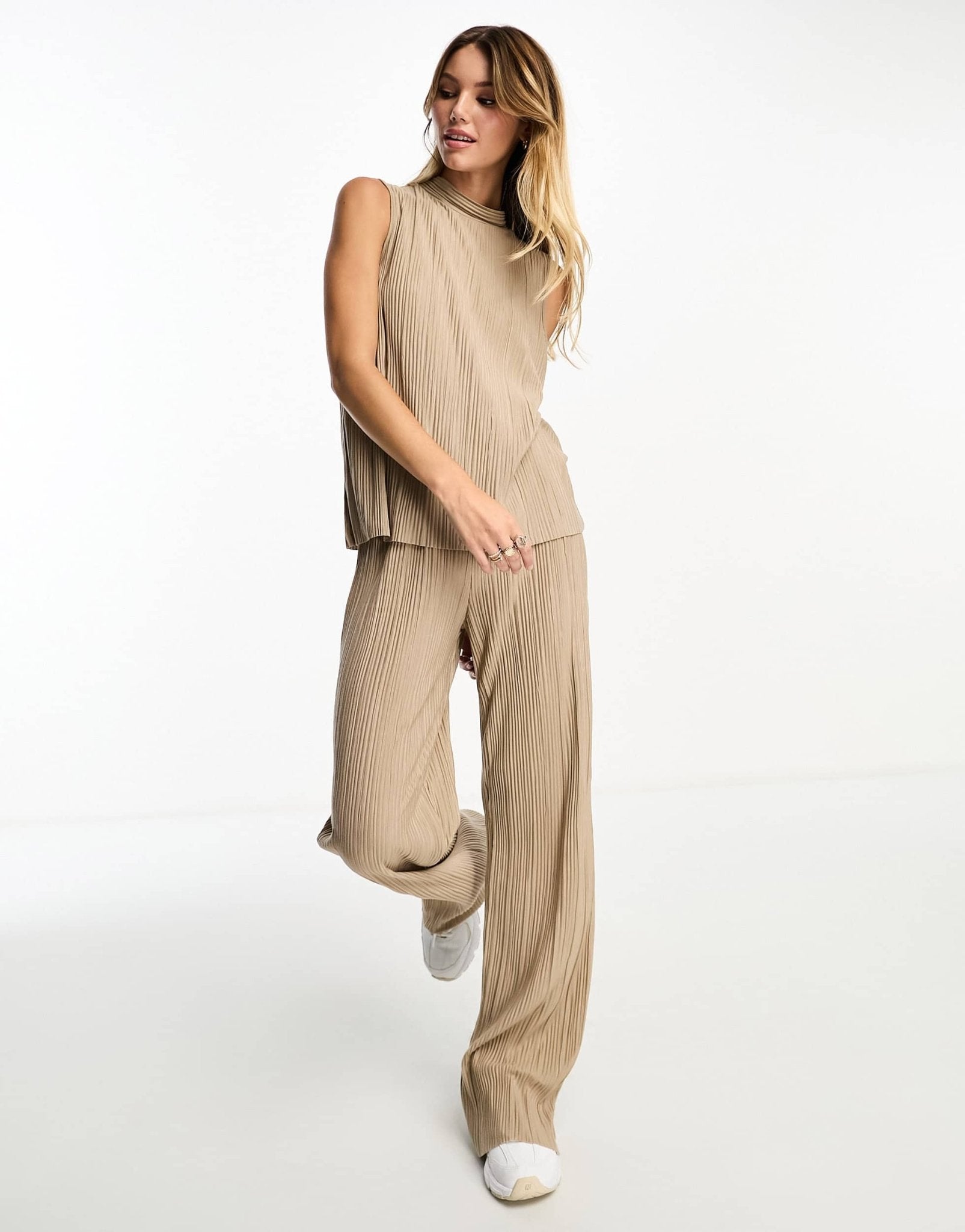 Vero Moda plisse trouser co - ord in stone - ASOS Sample Sale