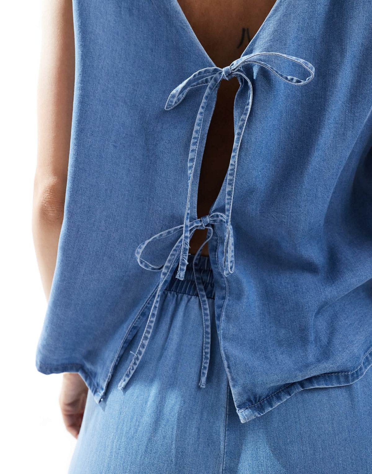 Vero Moda sleeveless tie front top co-ord in blue chambray - ASOS Sample Sale