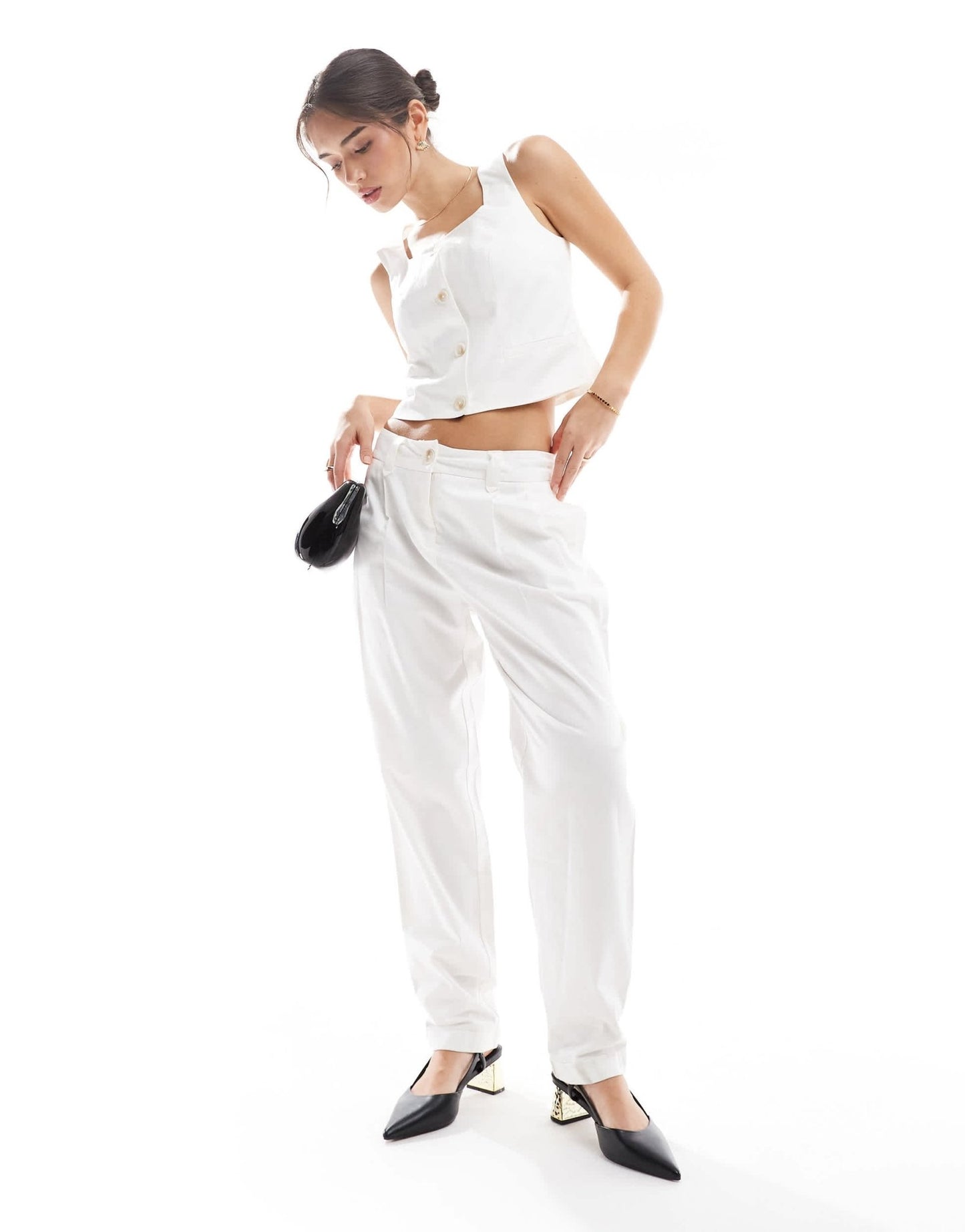Vero Moda tailored barrel leg trouser co-ord in white - ASOS Sample Sale