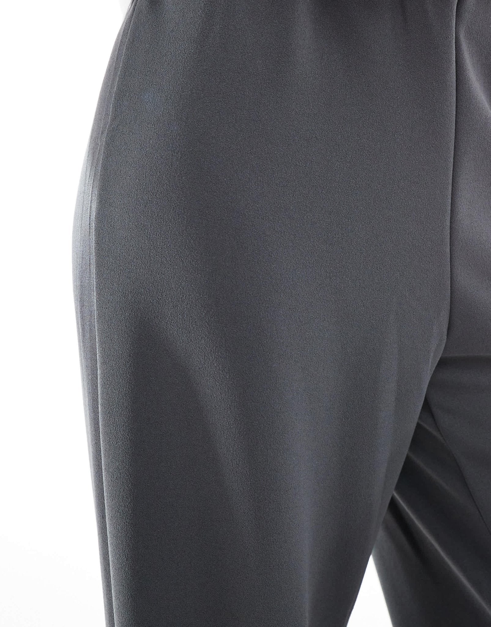 Vero Moda Tall loose pull on trousers in grey pinstripe - ASOS Sample Sale