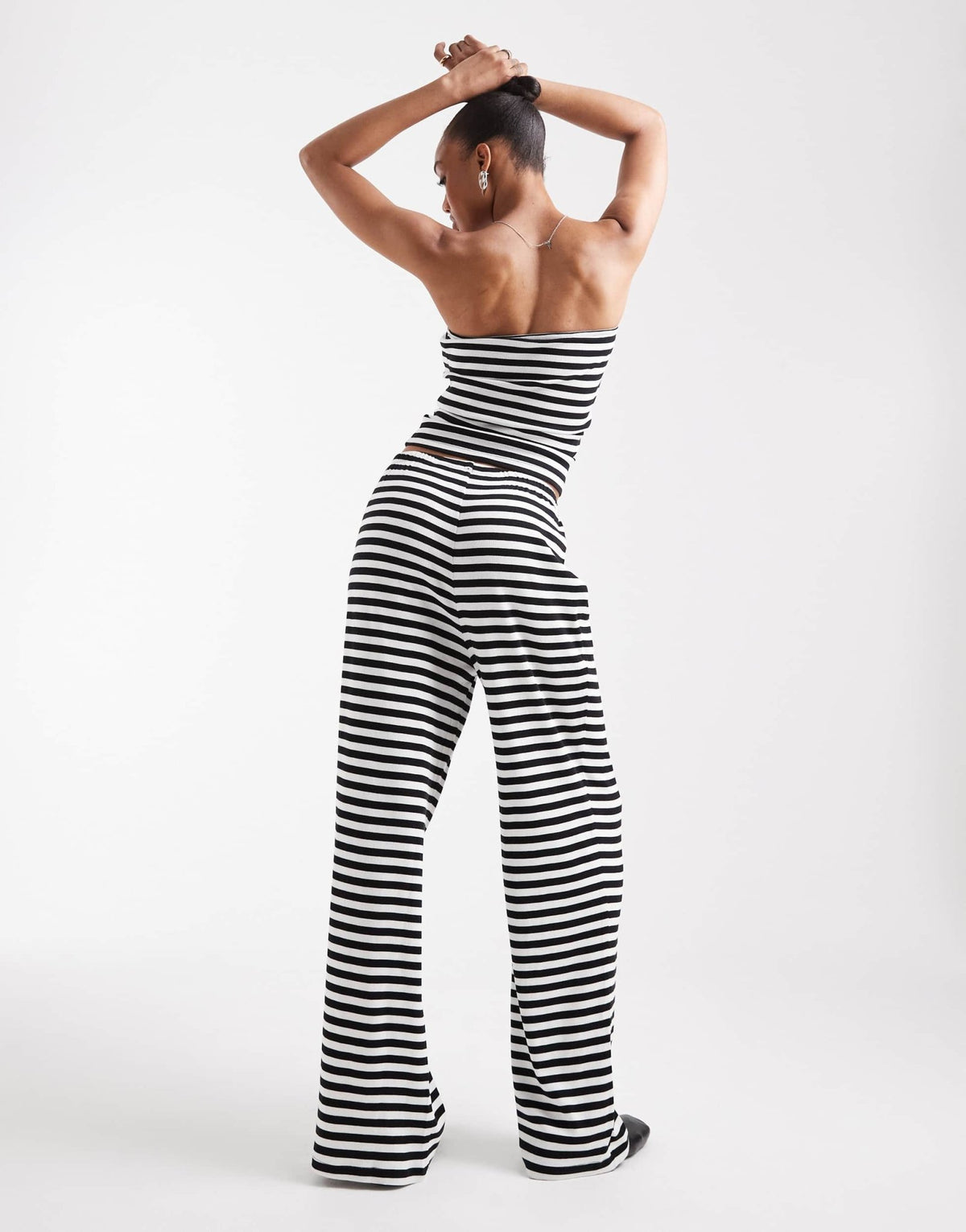 Vero Moda Tall ribbed jersey trouser co-ord in mono stripe - ASOS Sample Sale