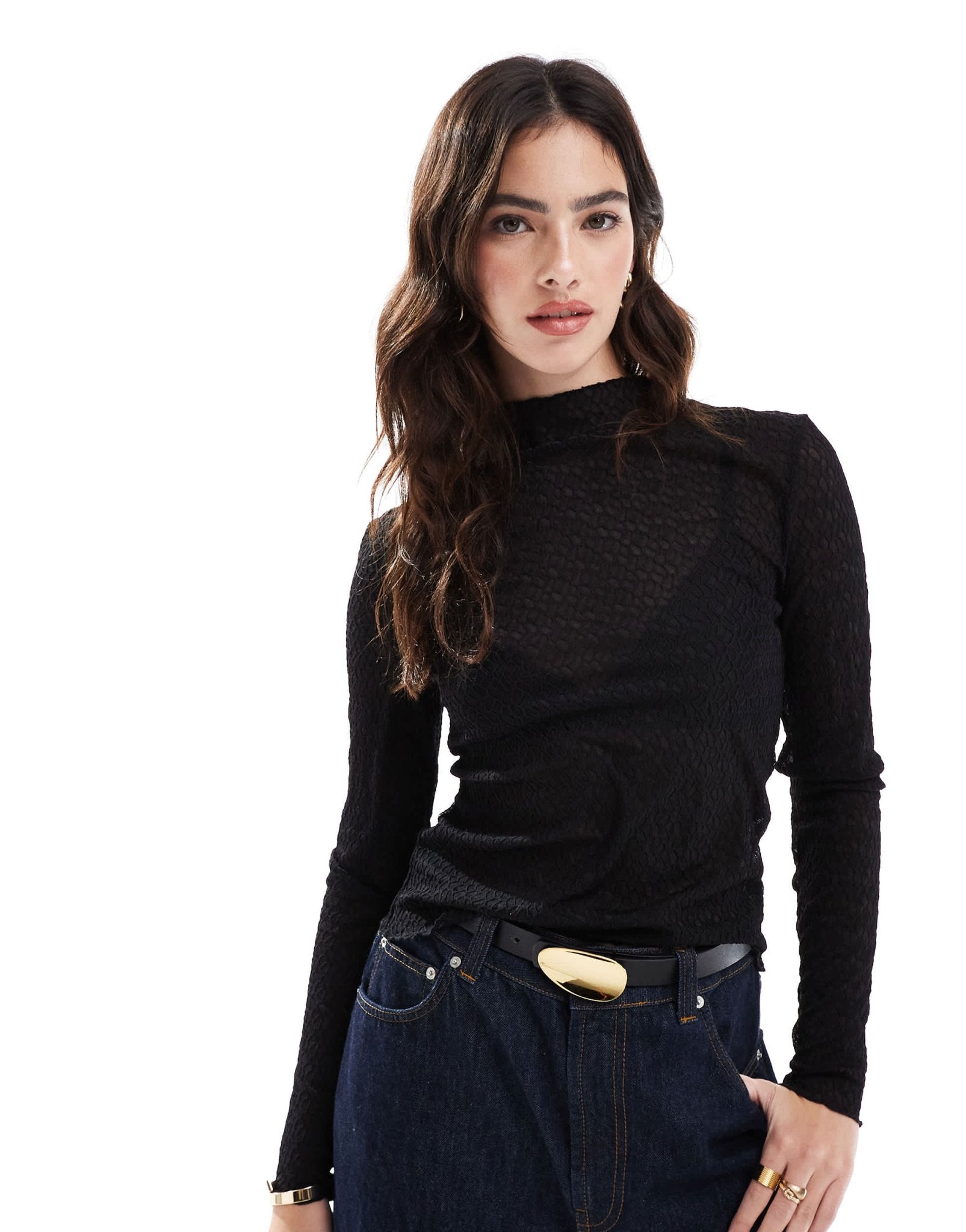 Vero Moda textured lettuce edge layering top in black - ASOS Sample Sale