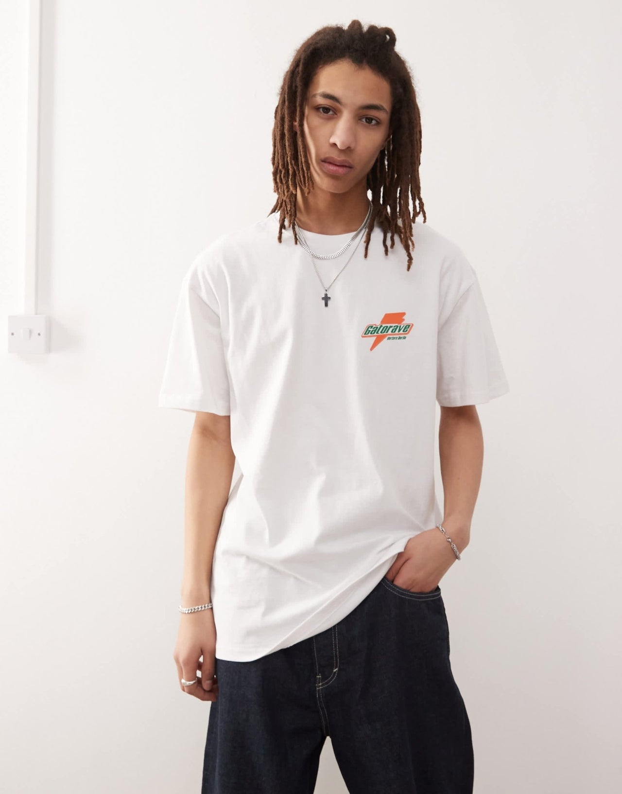 Vertere Berlin gatorave back print oversized t-shirt in white - ASOS Sample Sale