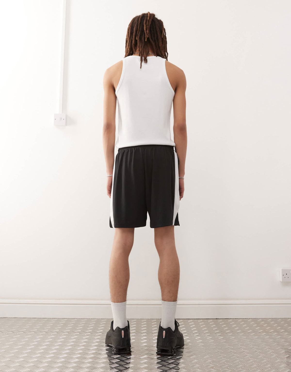 Vertere Berlin logo contrast panel detail sports shorts in black - ASOS Sample Sale