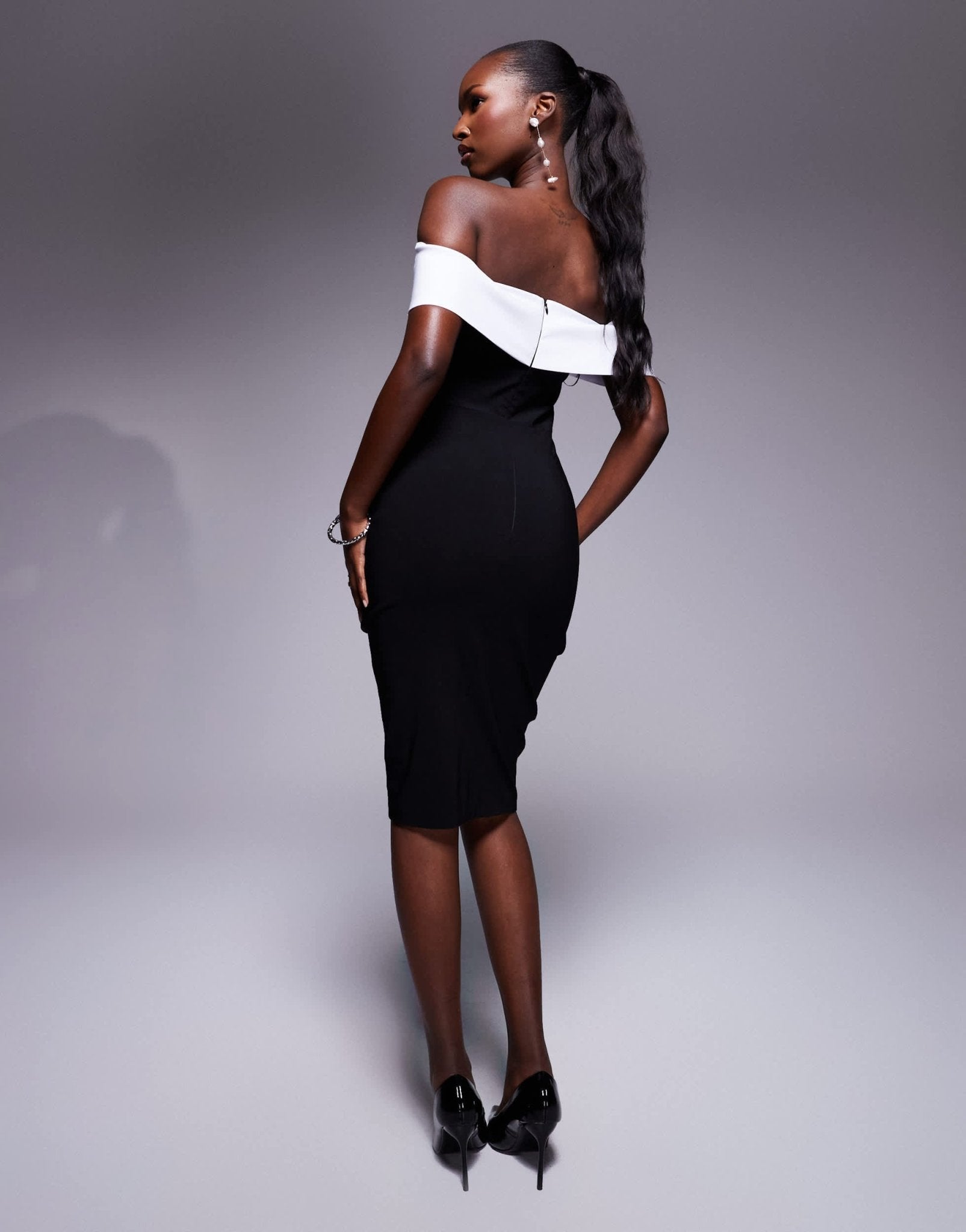 Vesper bengaline off shoulder midi dress in mono contrast - ASOS Sample Sale